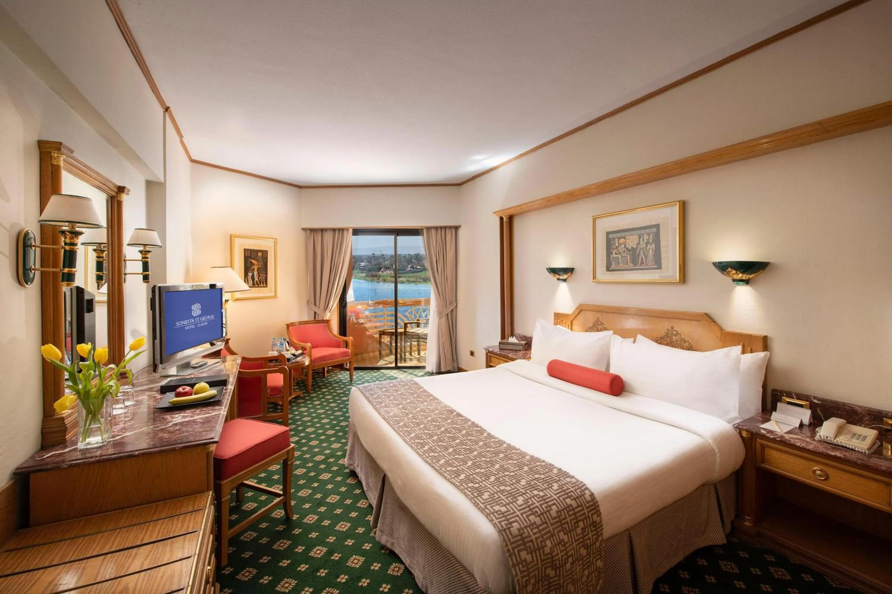 Standard Side Nile View Room in Sonesta St. George Hotel - Convention Center