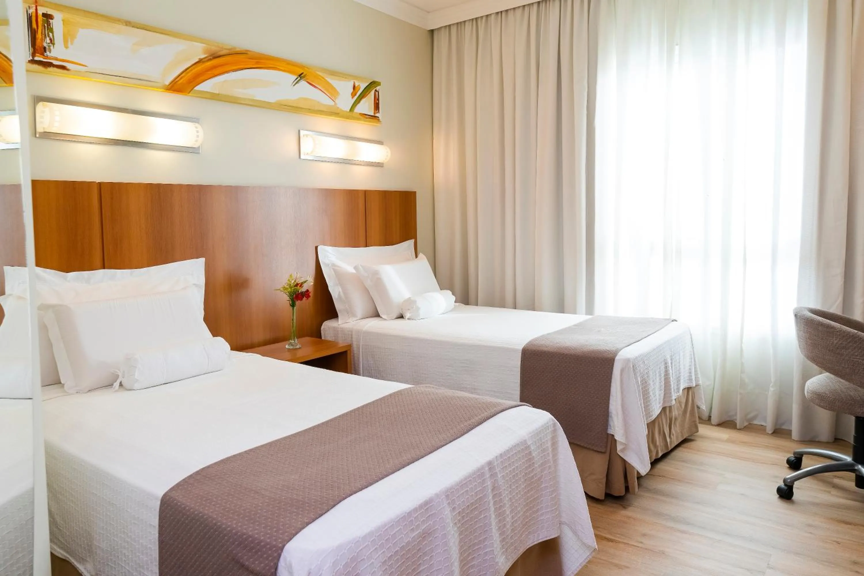 Superior Twin Room in Bourbon Convention Hotel Joinville