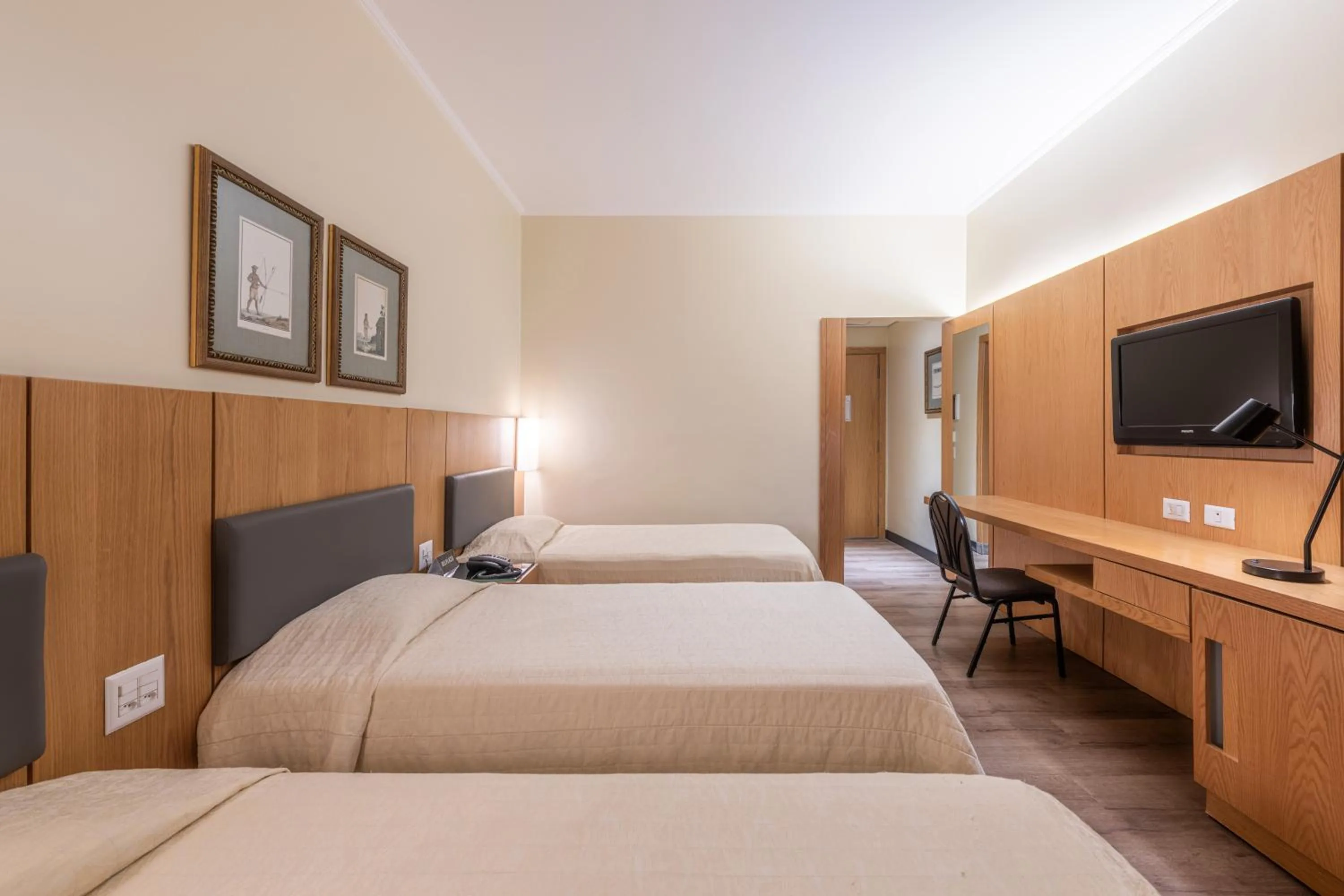 Superior Triple Room in DELPLAZA Timbiras São Paulo