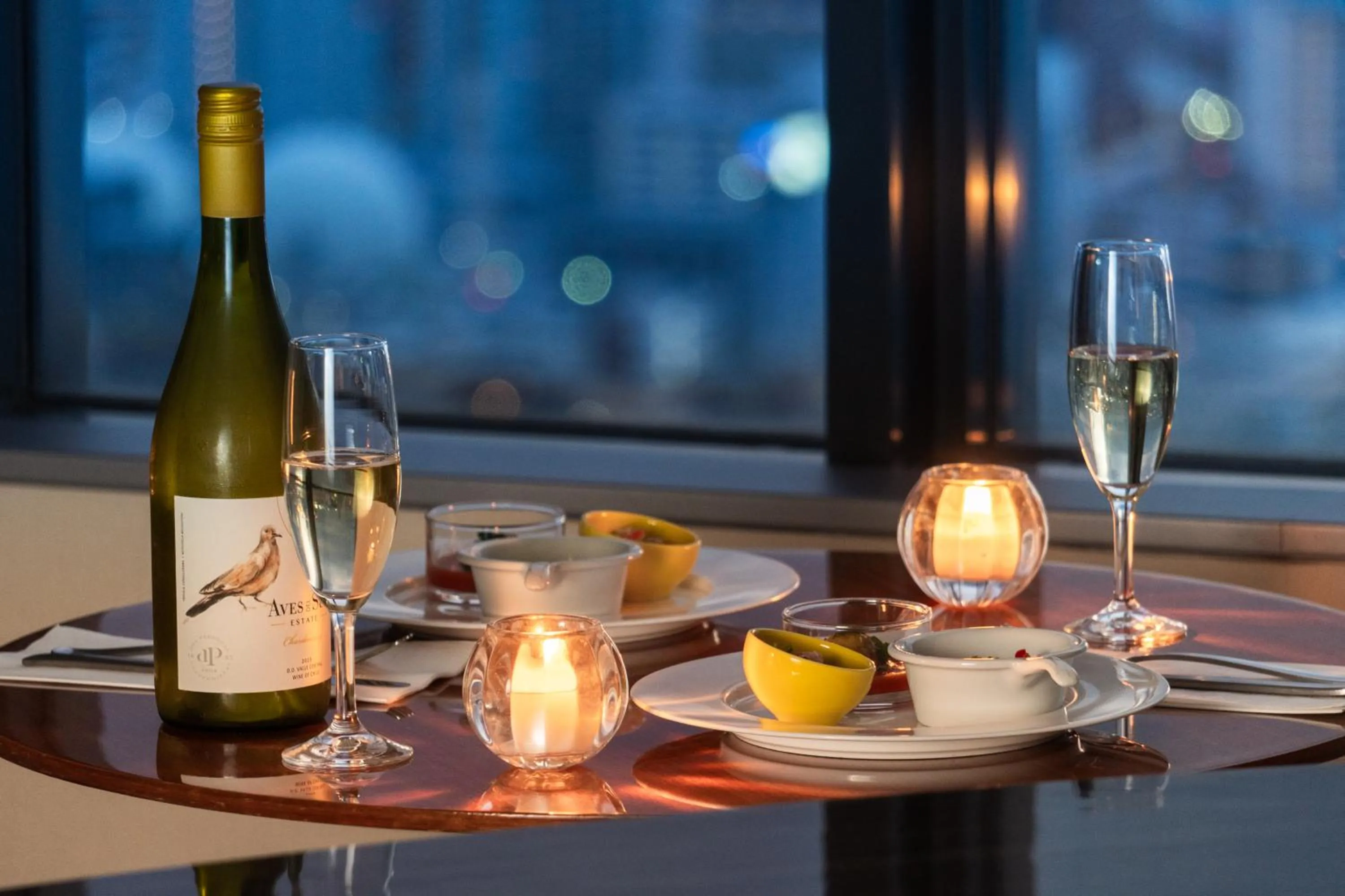 Premium Twin Room with City View - single occupancy - Lounge Access in ANA Crowne Plaza Kobe by IHG