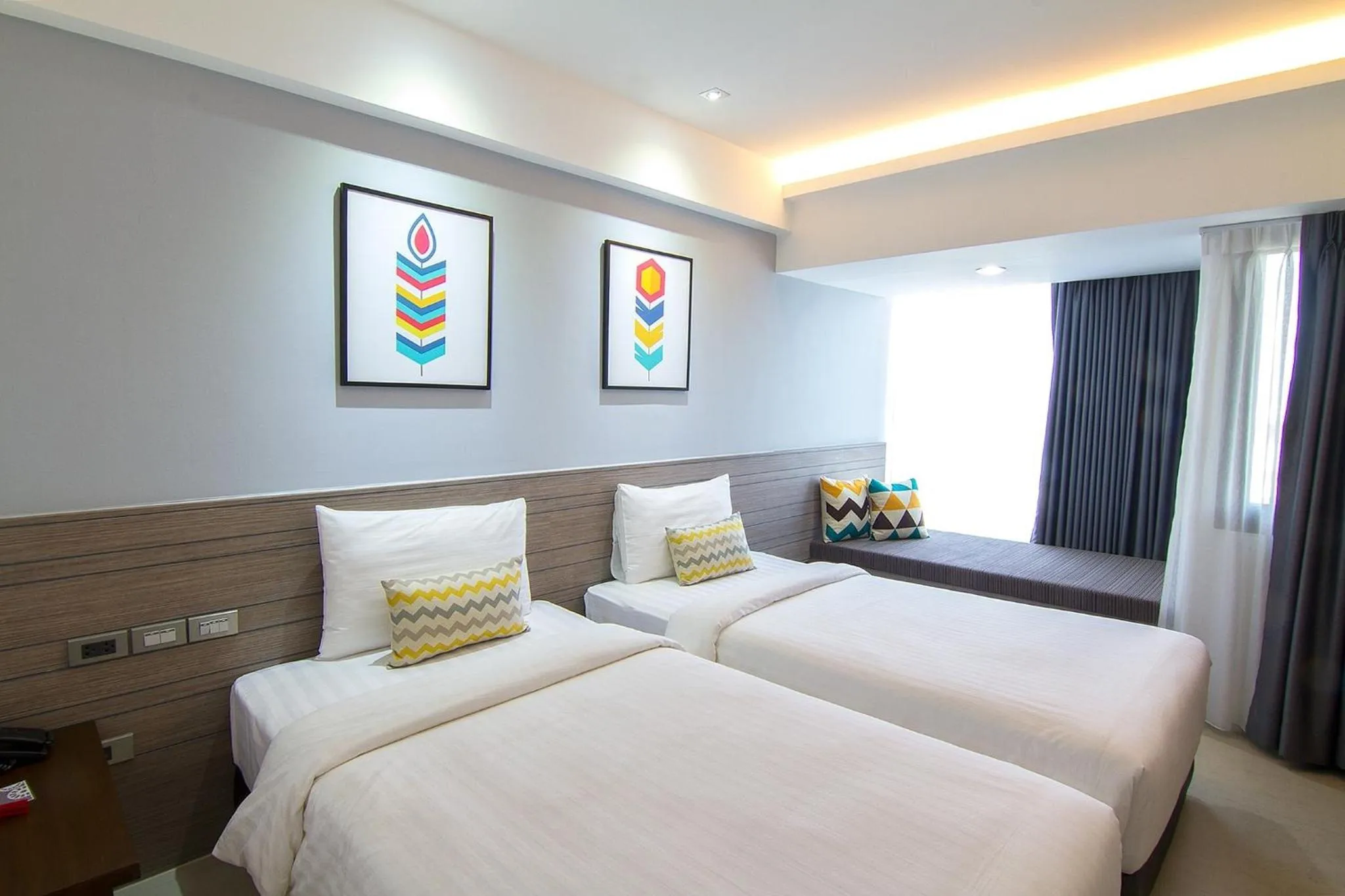 Superior Modern Double or Twin Room in Bossotel Chiang Mai