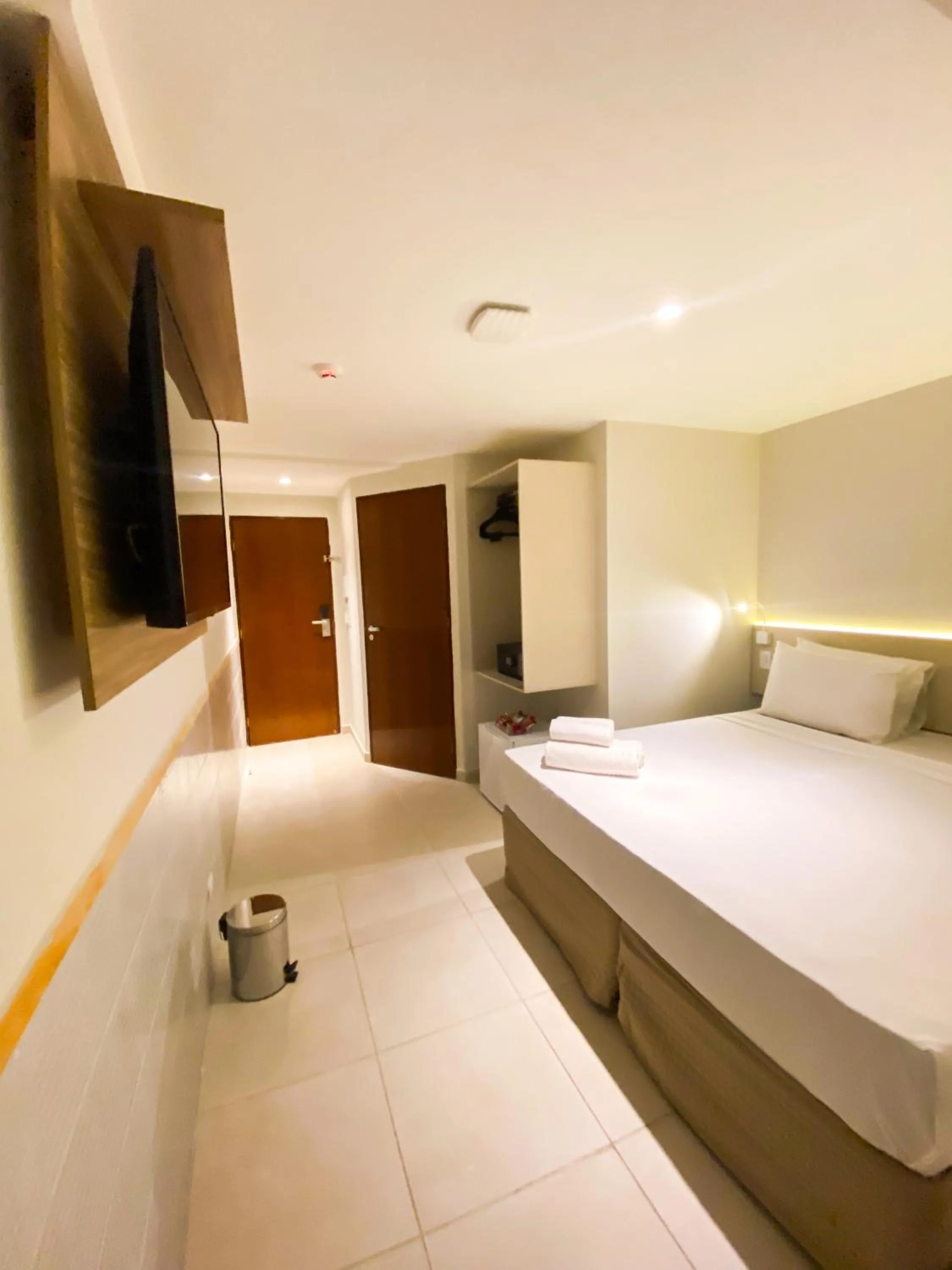 Double Room - single occupancy - Disability Access in Smart Hotel João Pessoa