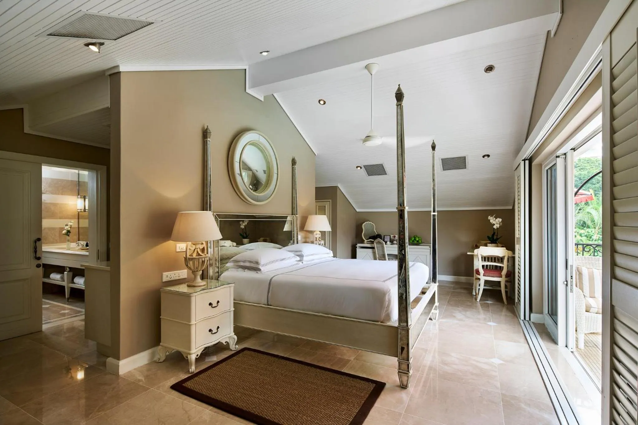 Garden-Facing Loft Room in The Oyster Box