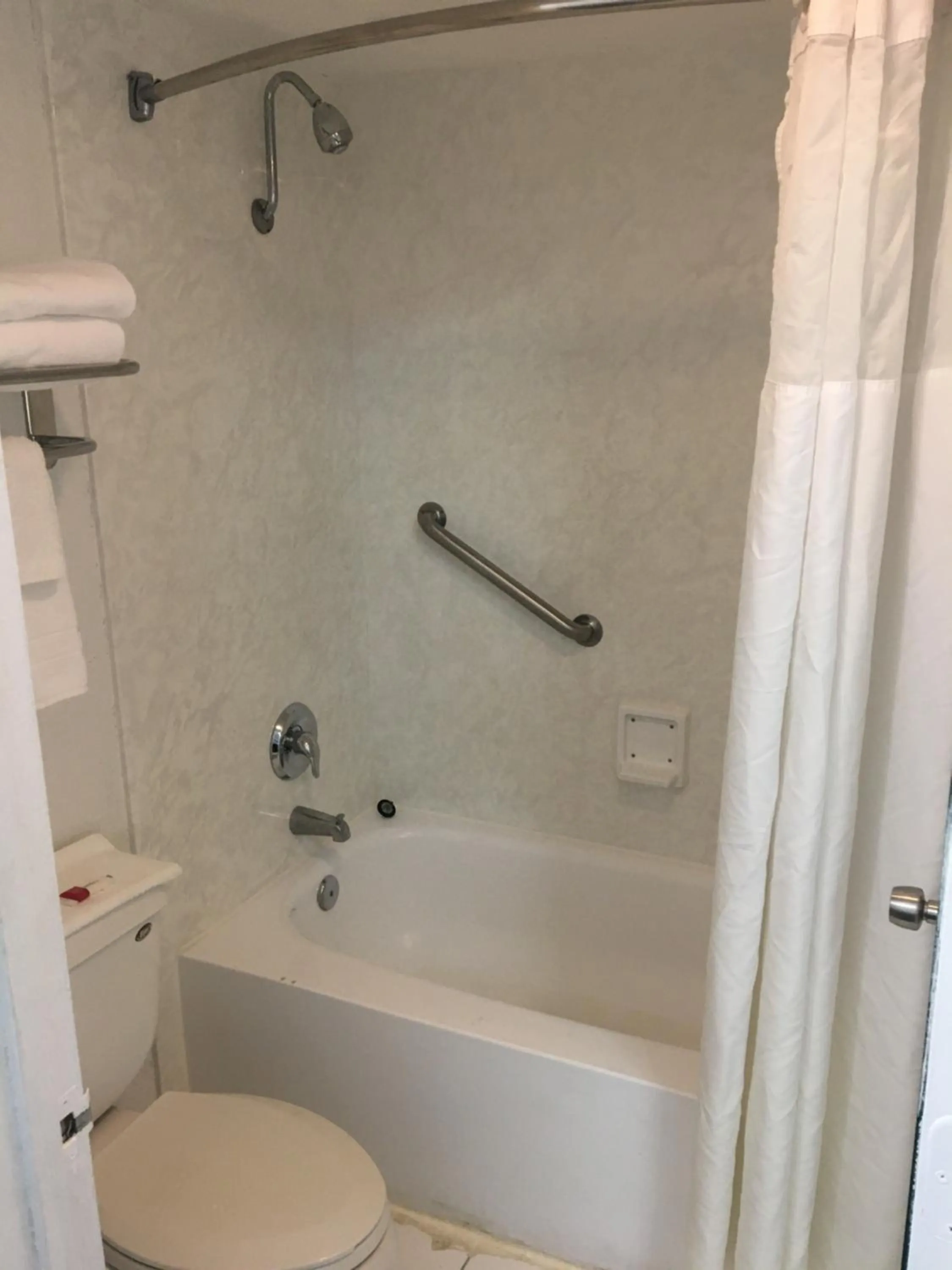 Standard Double Room - Mobility Access/Non-Smoking in Days Inn by Wyndham Stuart