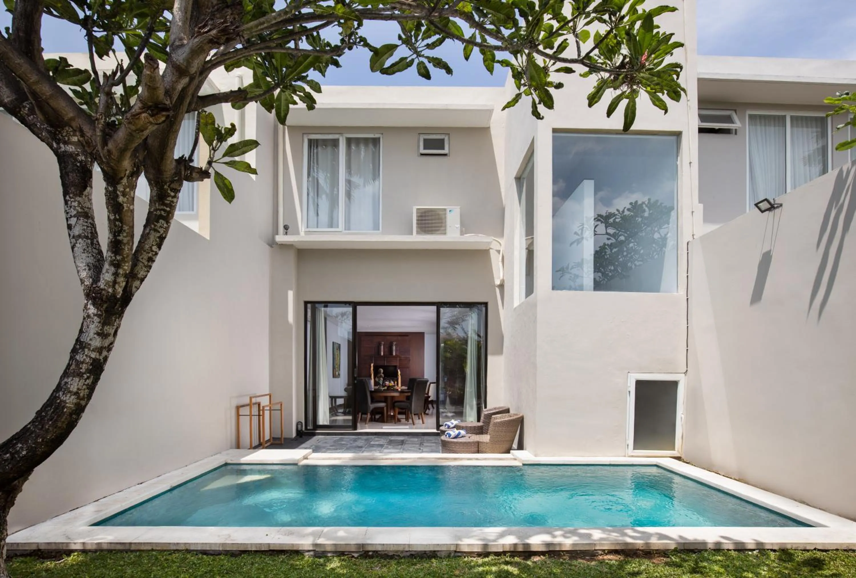 Royal Three-Bedroom Villa with Private Pool in Danoya Private Luxury Residences