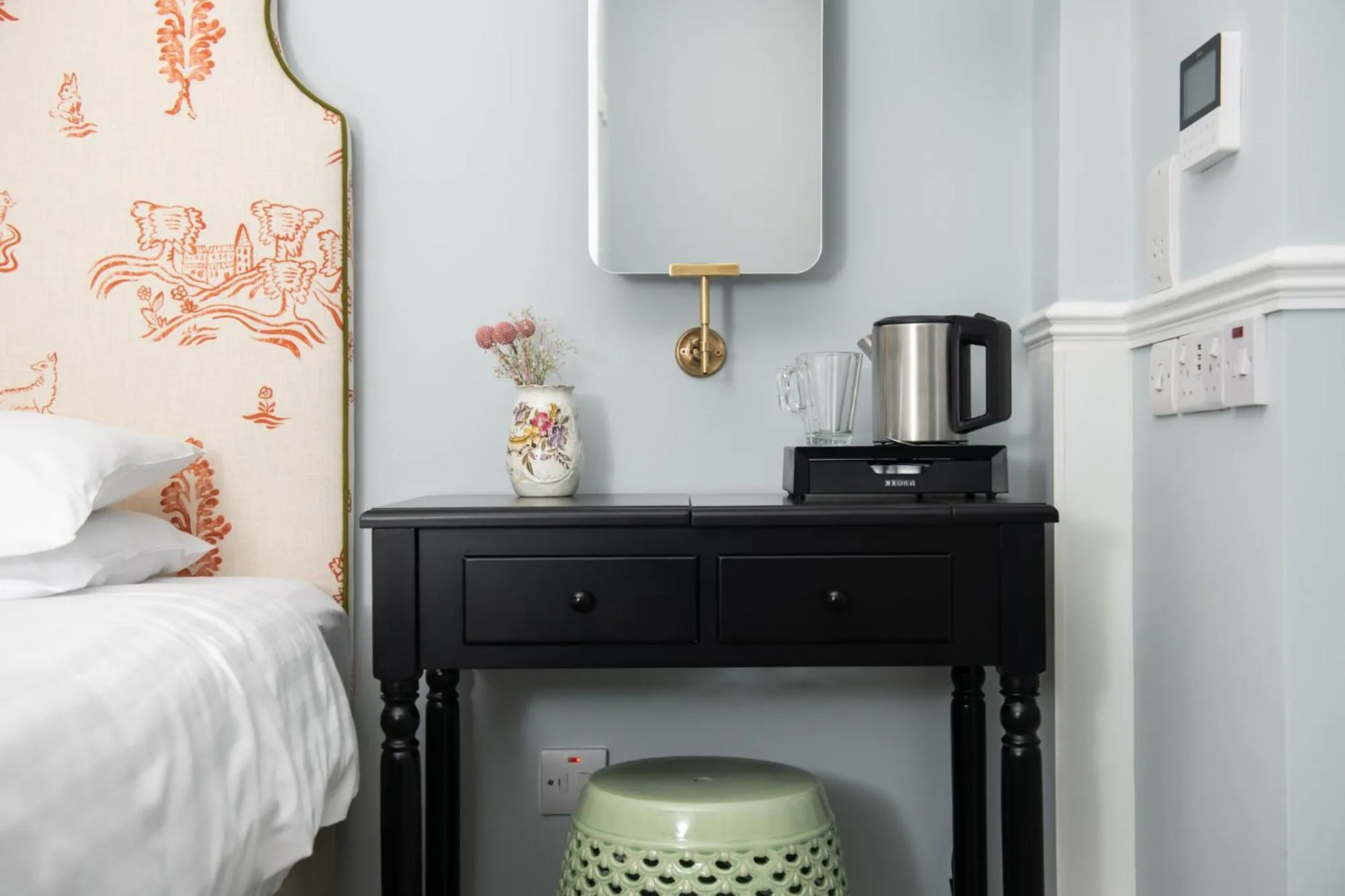 Superior Twin Room in Americana Hotel