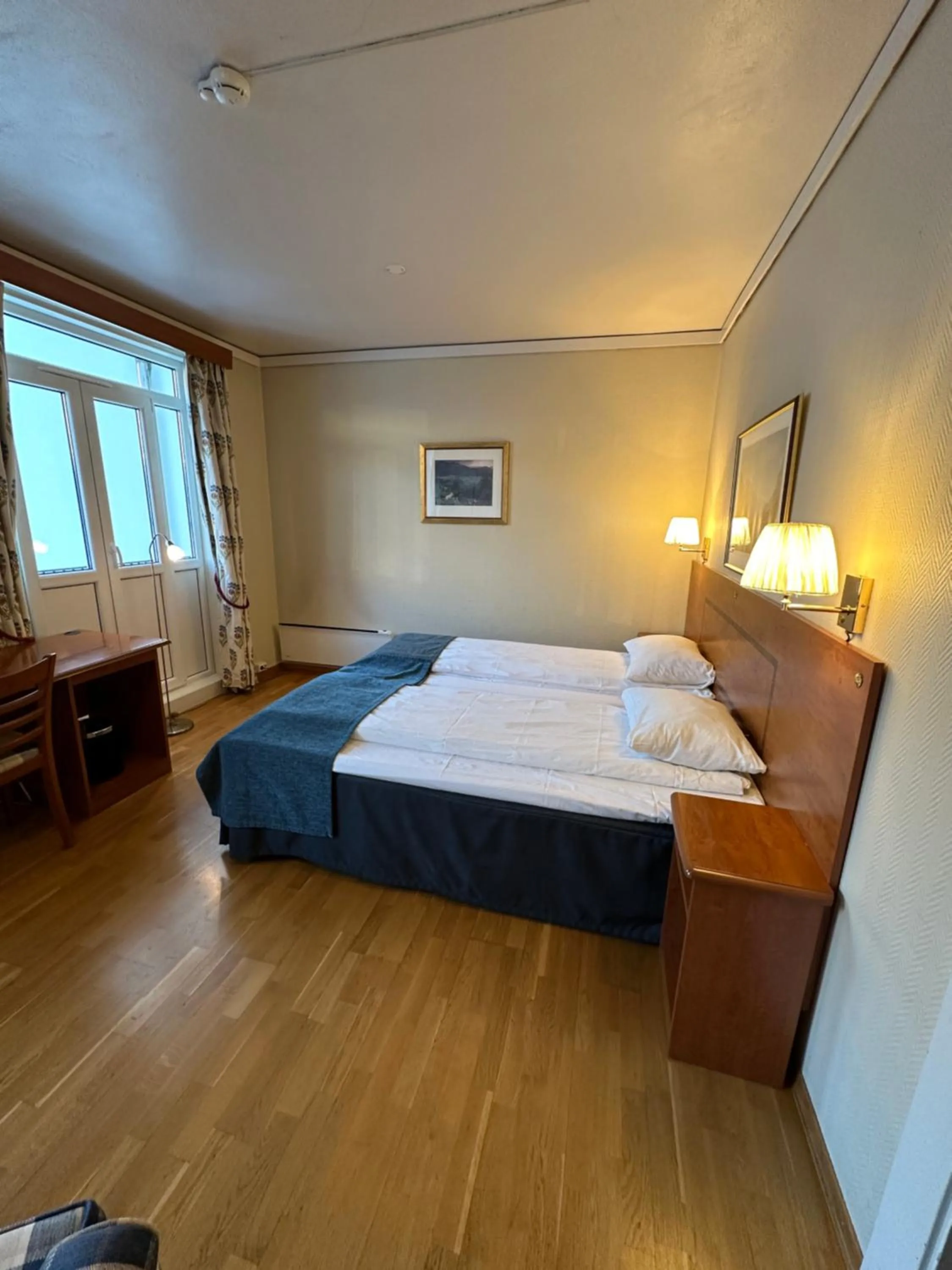 Standard Double Room in Brakanes Hotel