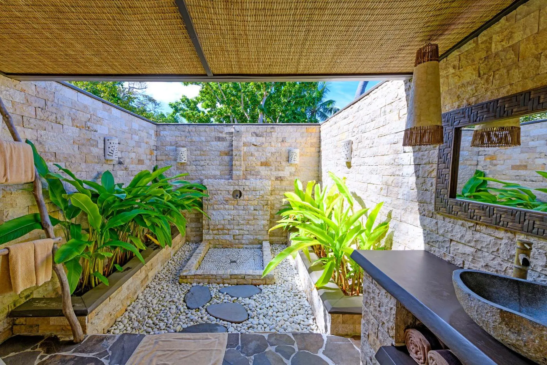 Reef Bure in Mantaray Island Resort