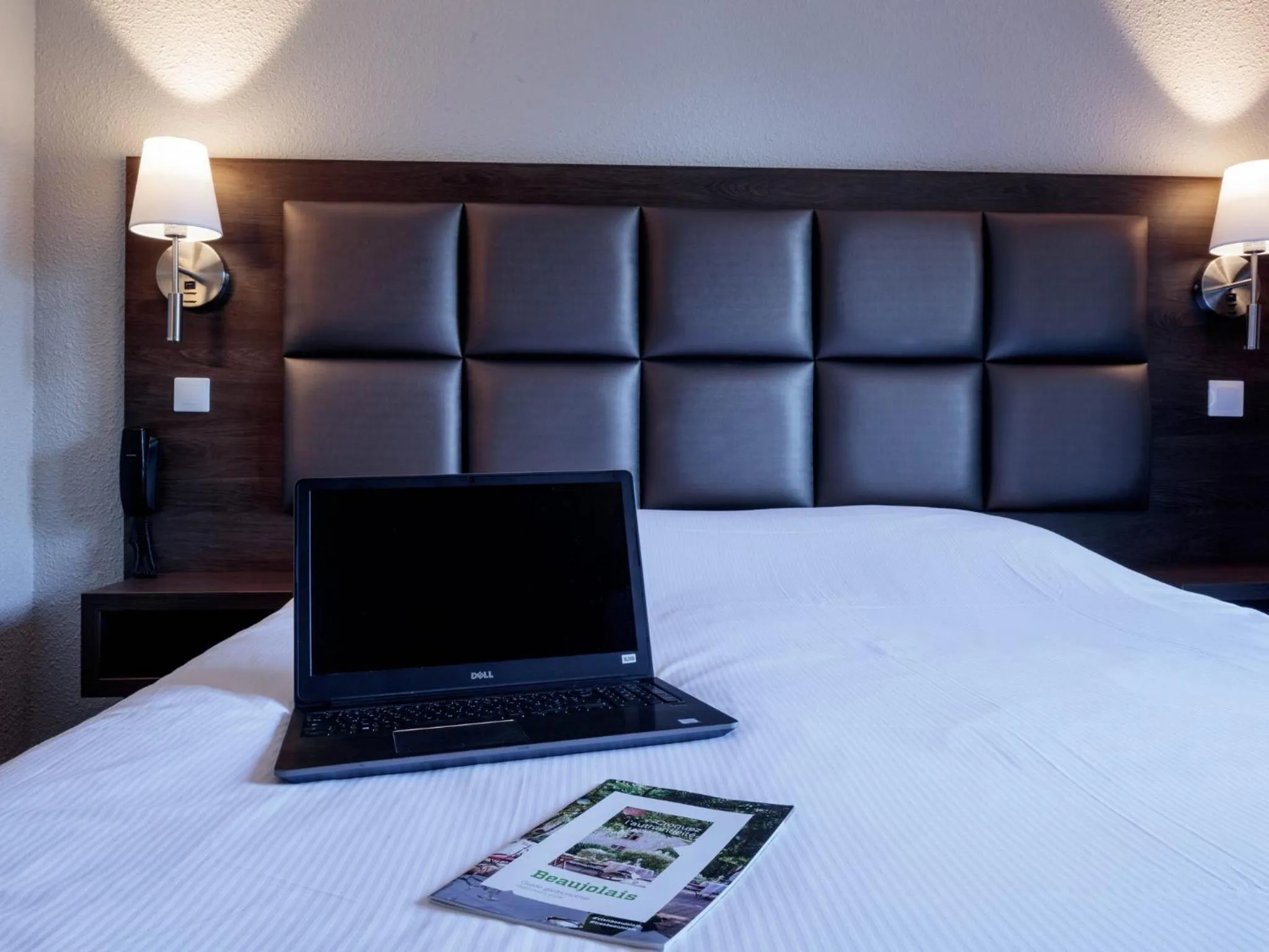 Standard Double Room in Logis Hotel Noemys Morgon