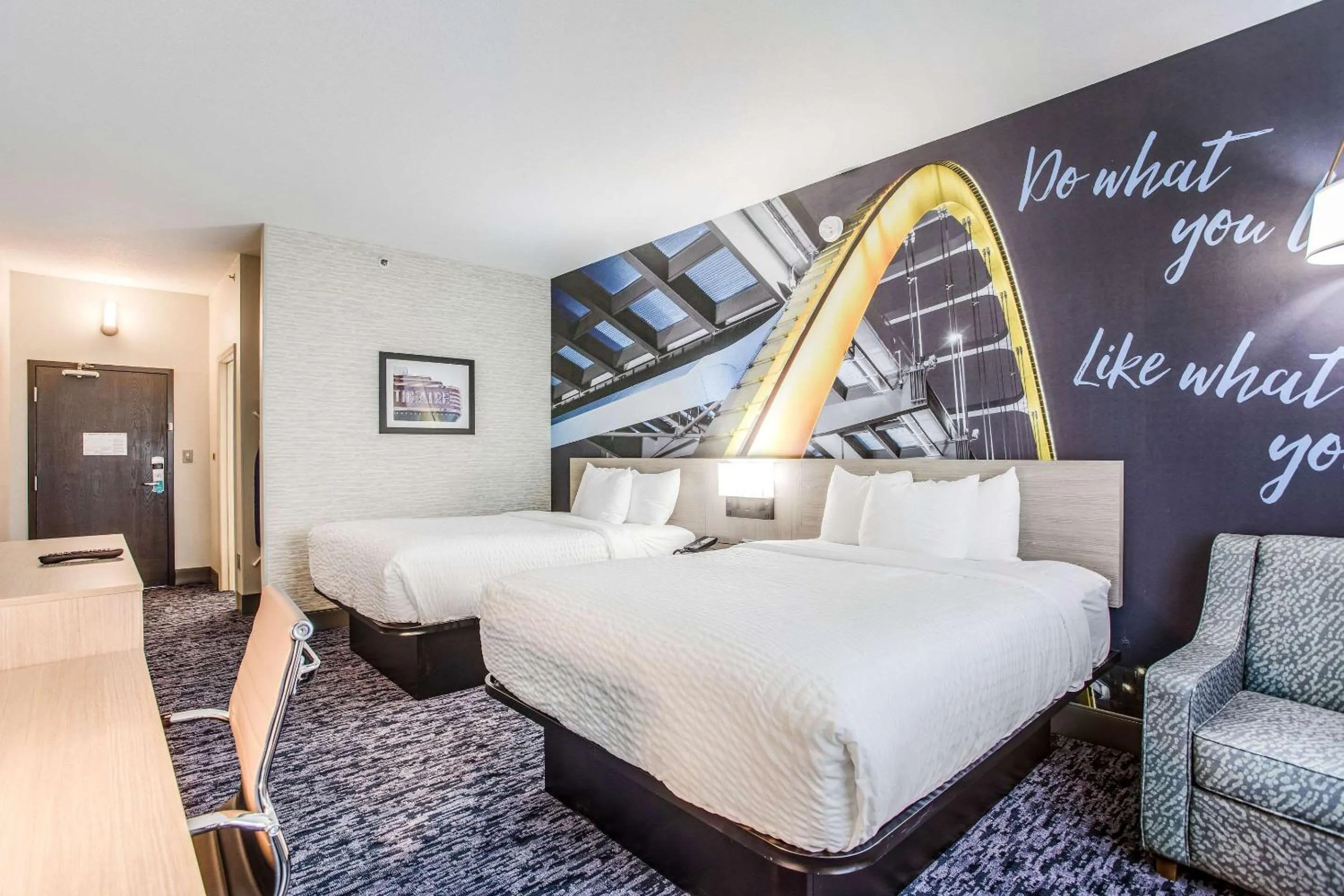 Standard Queen Room with Two Queen Beds - Non-Smoking in Clarion Pointe Franklin - Nashville Area