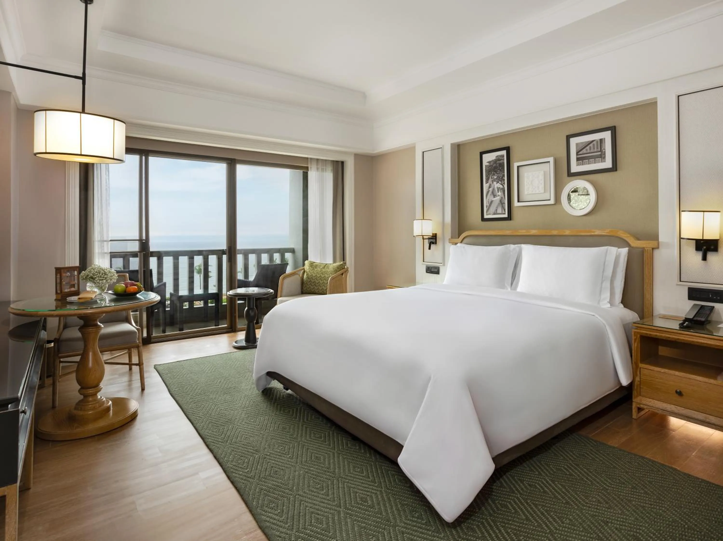 Club Ocean View King in Dusit Thani Hua Hin