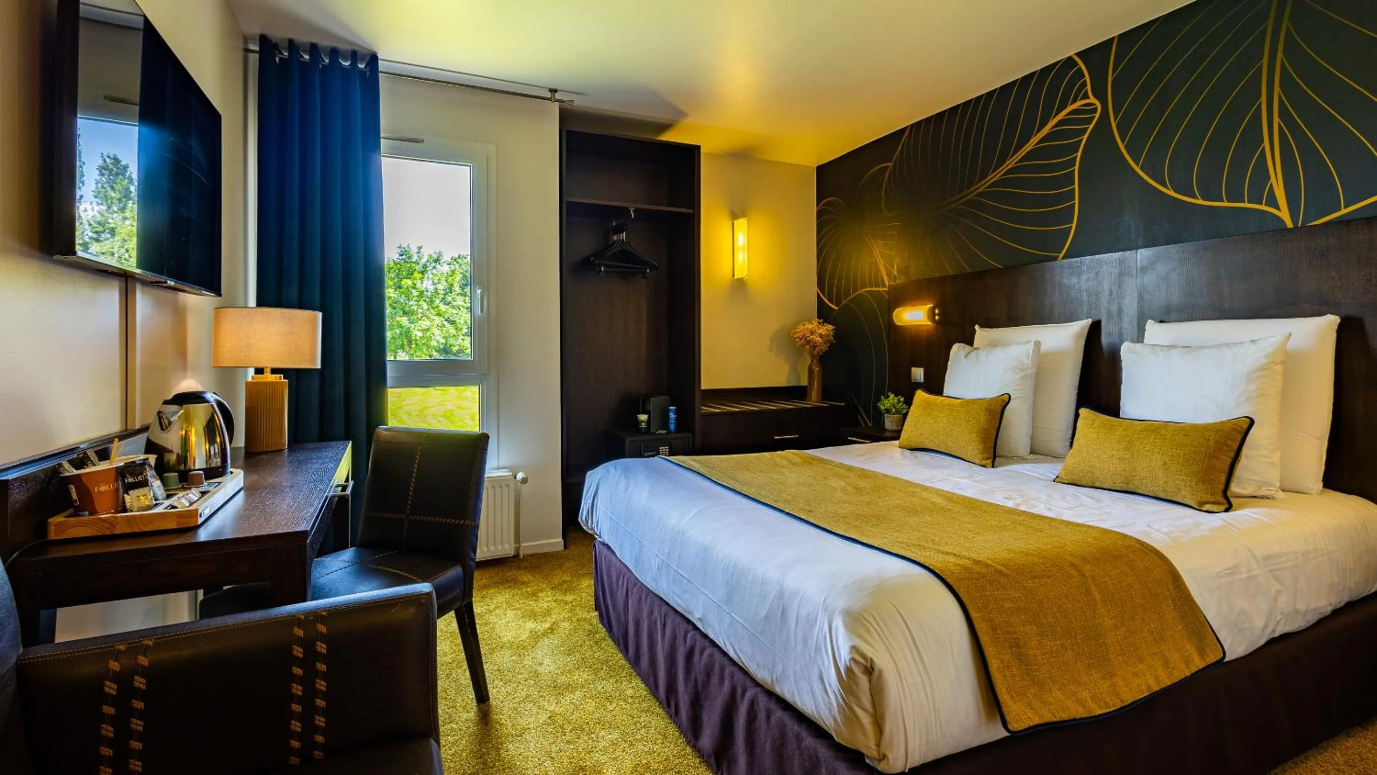 Superior Double Room in Logis Hostellerie D'Aussois