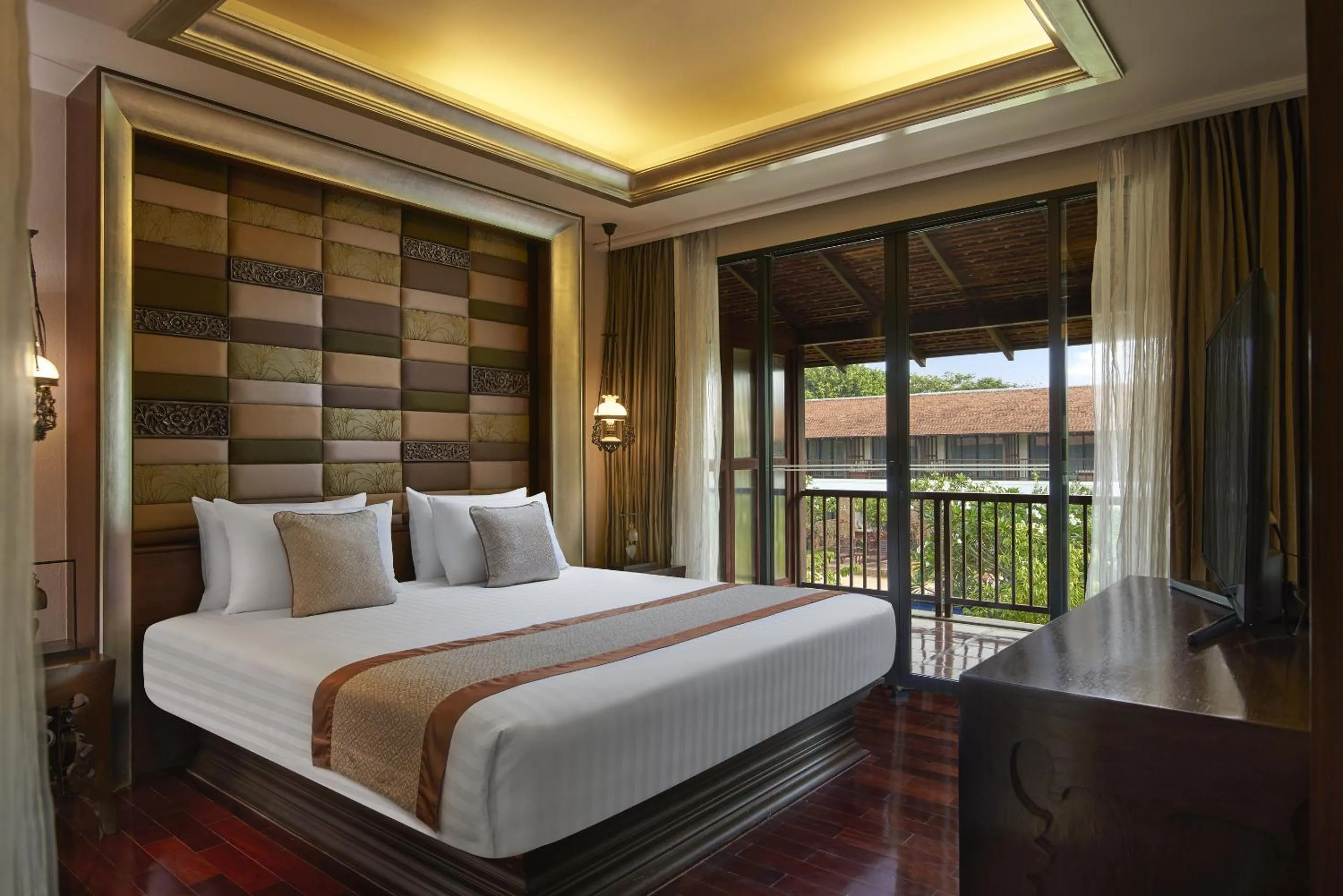 One-Bedroom Suite in Sukhothai Heritage Resort
