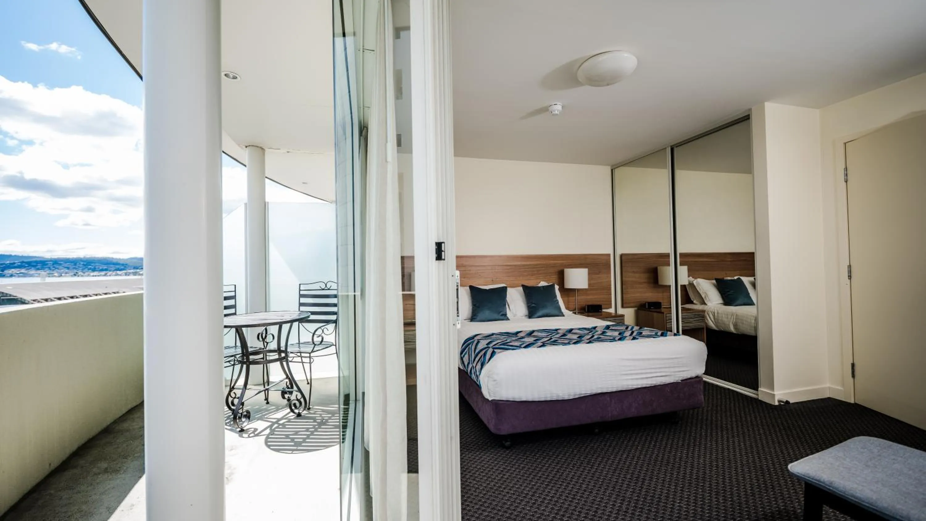 One-Bedroom Apartment - Penthouse  in Salamanca Terraces