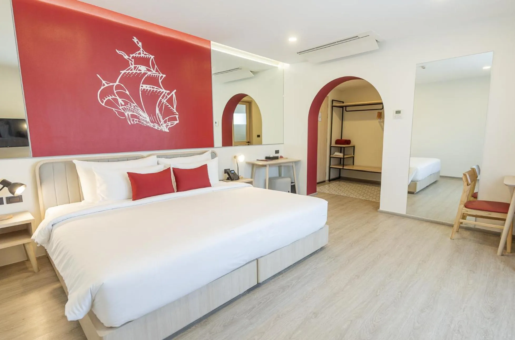 Superior Double Room in Hotel Midtown Ratsada