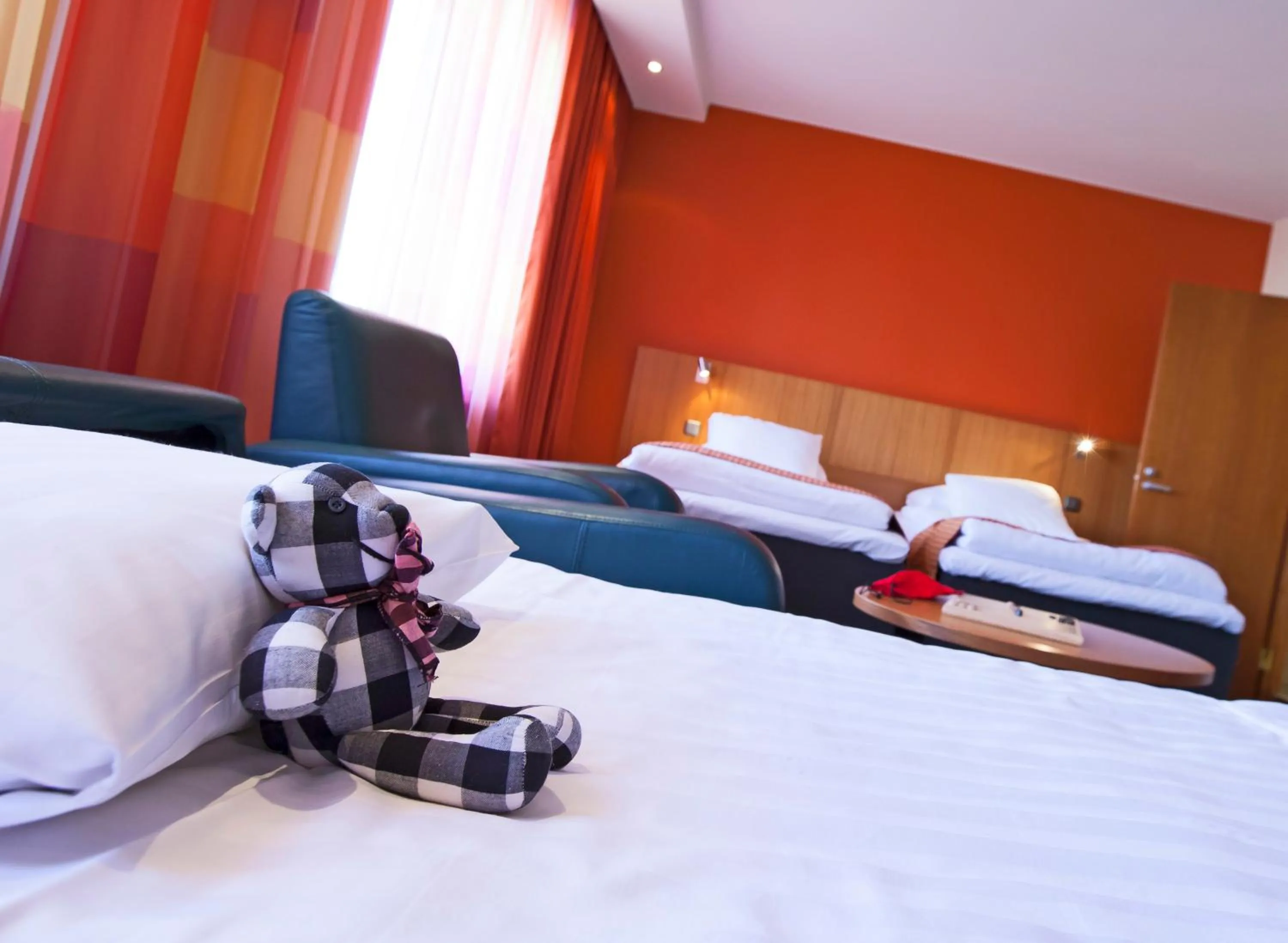 Superior Family Room - single occupancy in Hotel Oscar