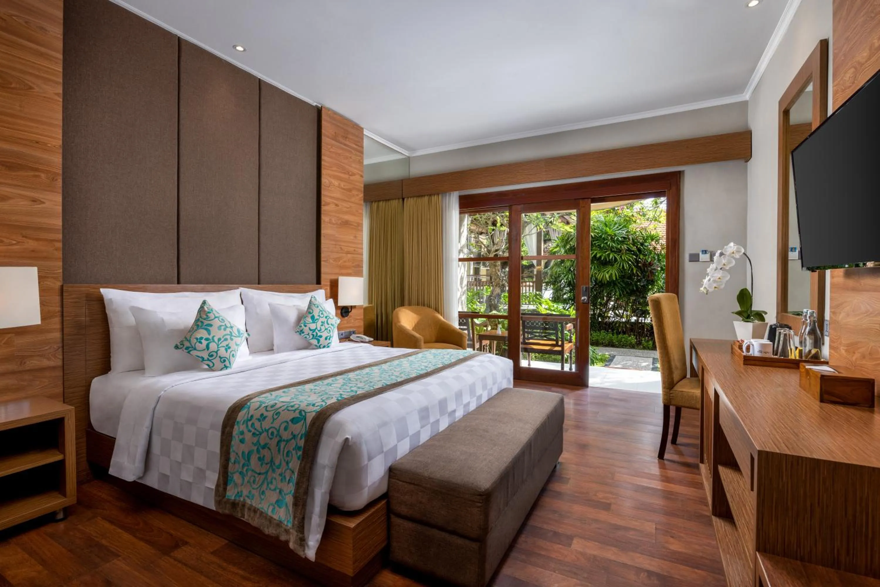 Premier Room with Pool Access in Adhi Jaya Hotel