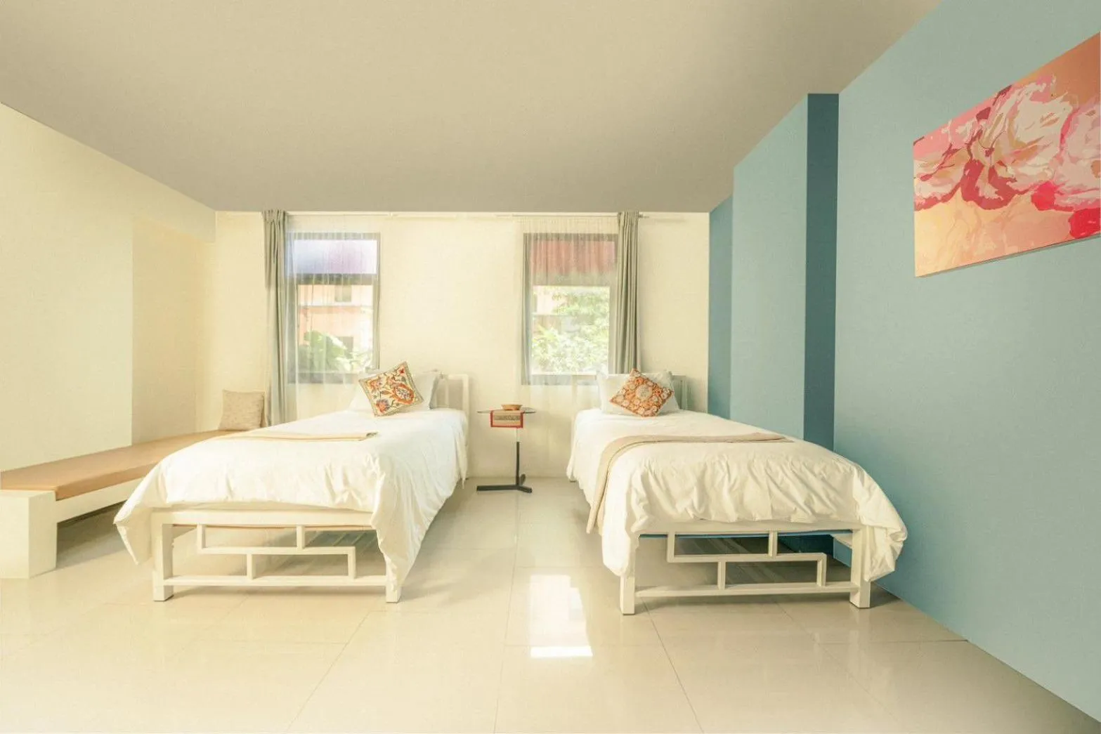 Twin Room in Baansuanprannok Hotel