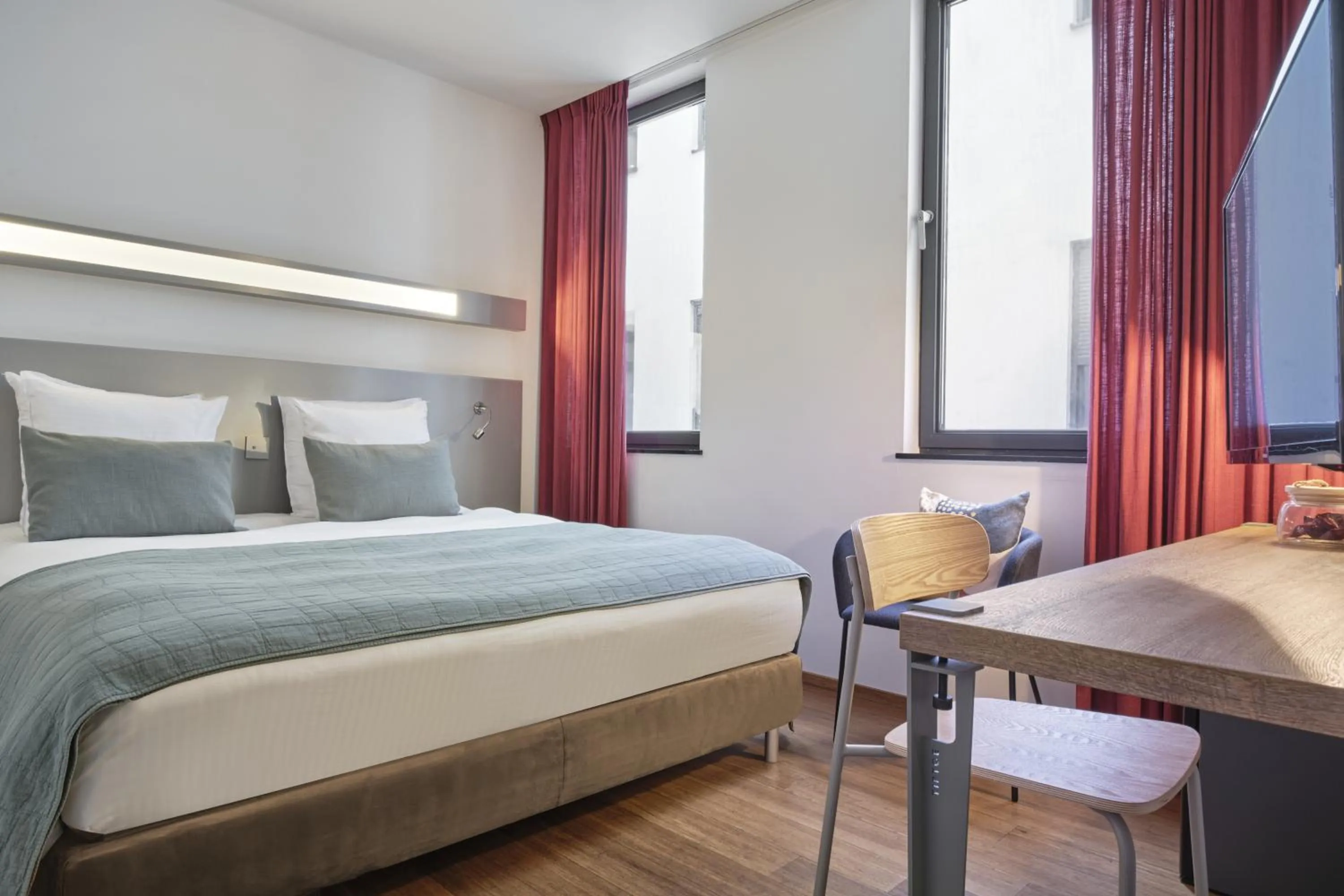 Superior Double Room in Hôtel Aqua by HappyCulture