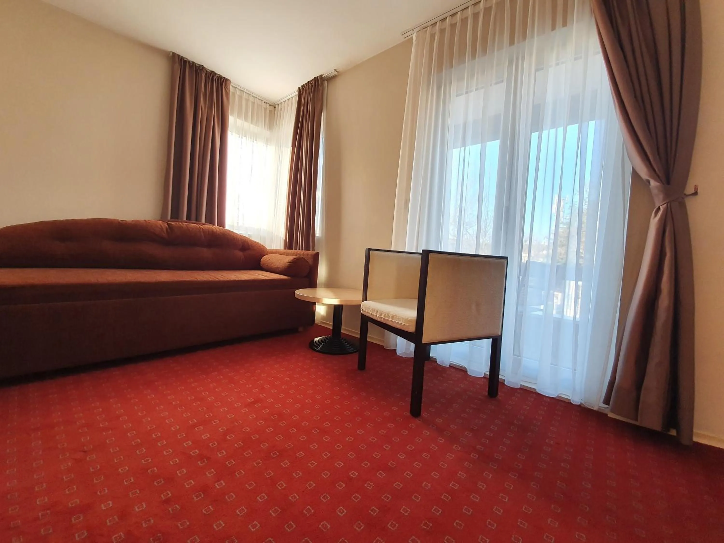 Junior Suite with Balcony in Hotel Brotnjo