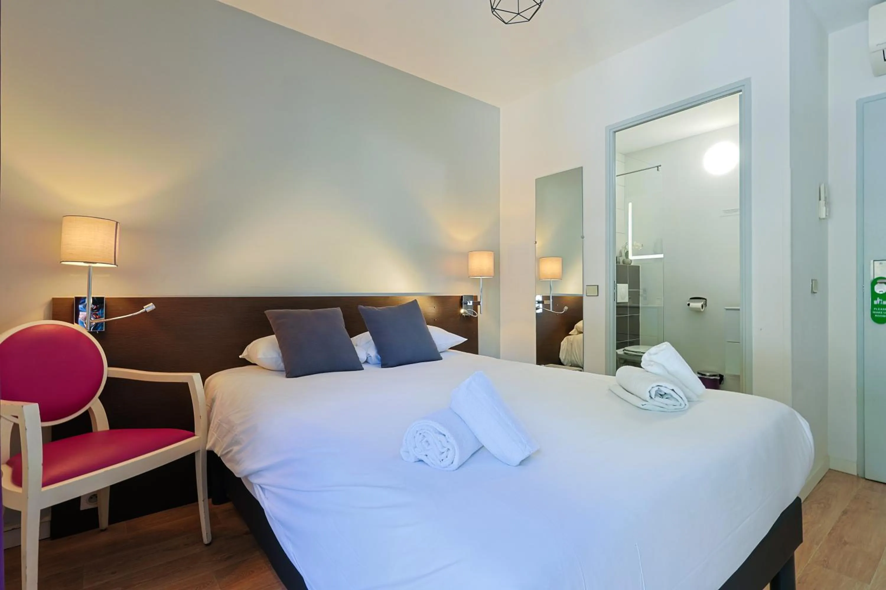 Double Room in Logis Hotel Perla Riviera & Restaurant