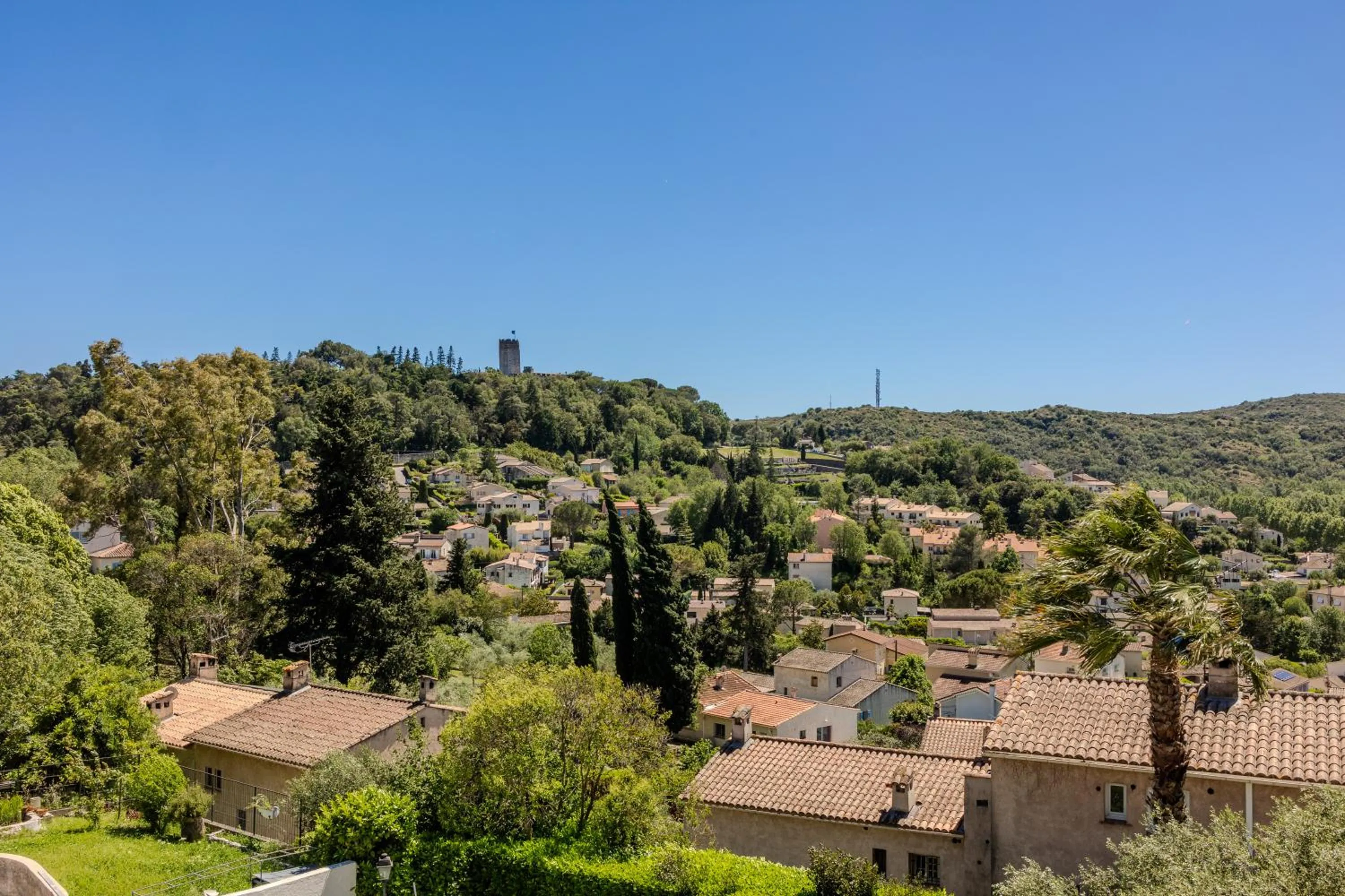 Superior Quadruple Room in Logis Hotel Perla Riviera & Restaurant