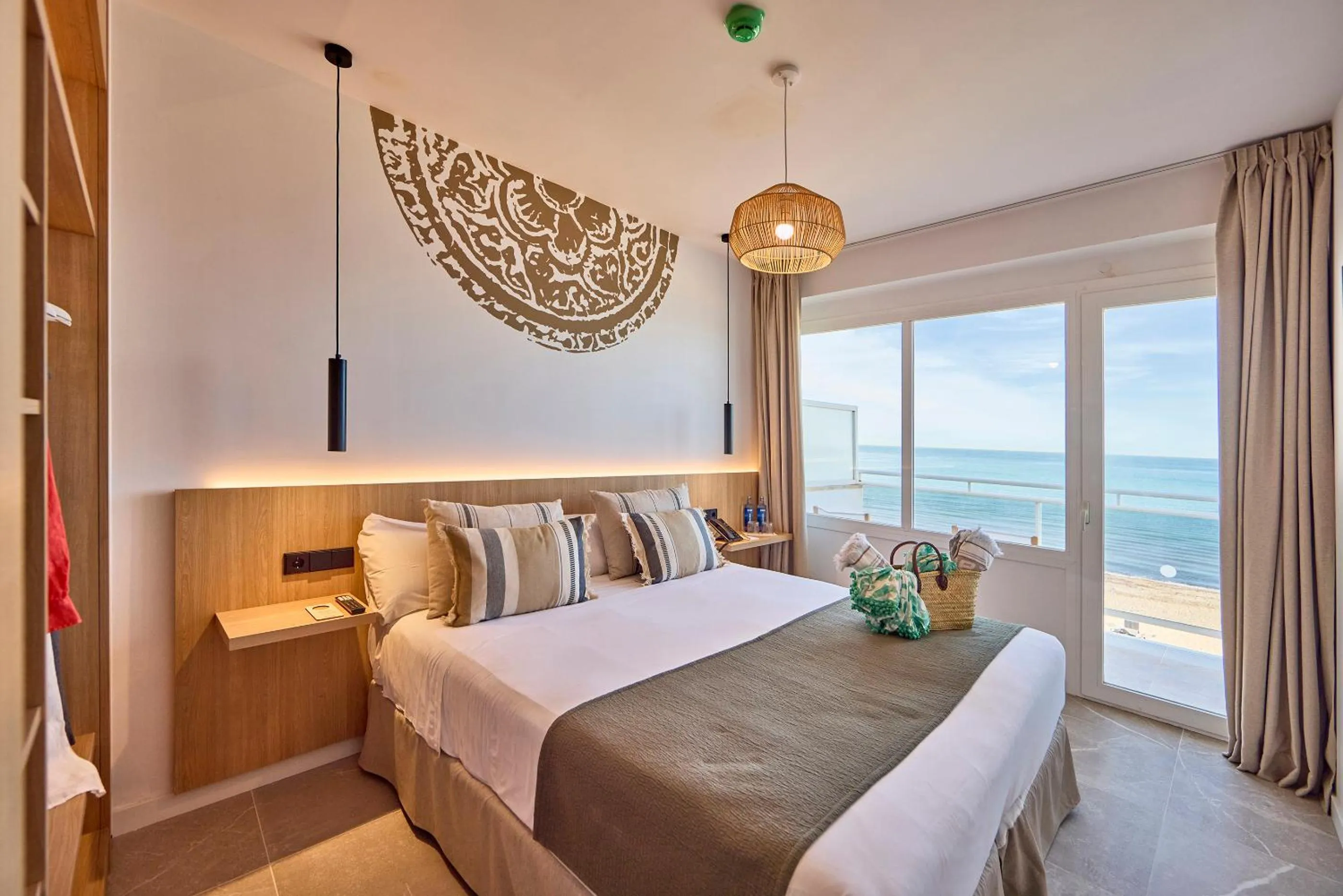 Mediterranean Double Room Sea View in Sauló by Puro