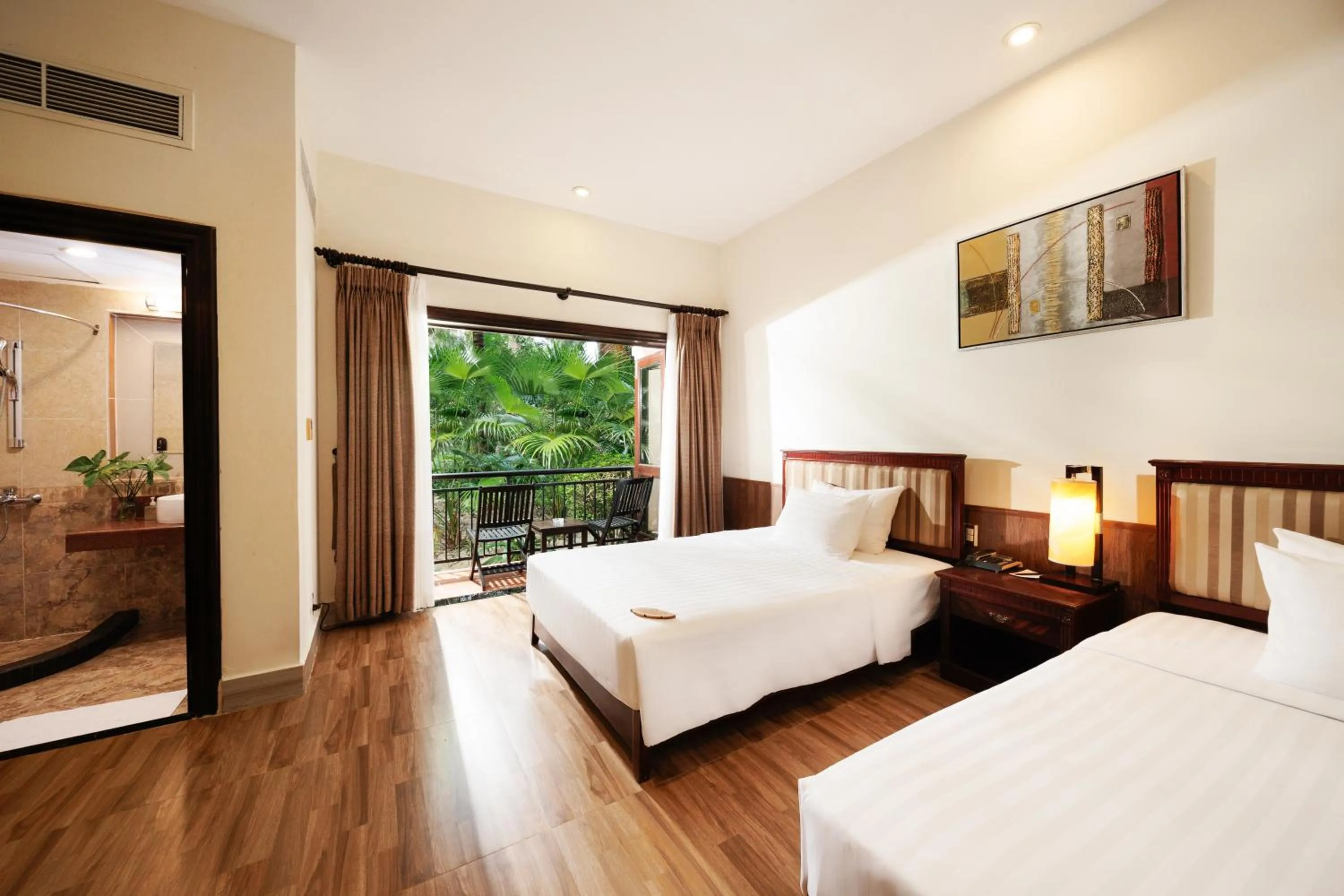 Superior Double or Twin Room with Garden View in Diamond Bay Resort & Spa