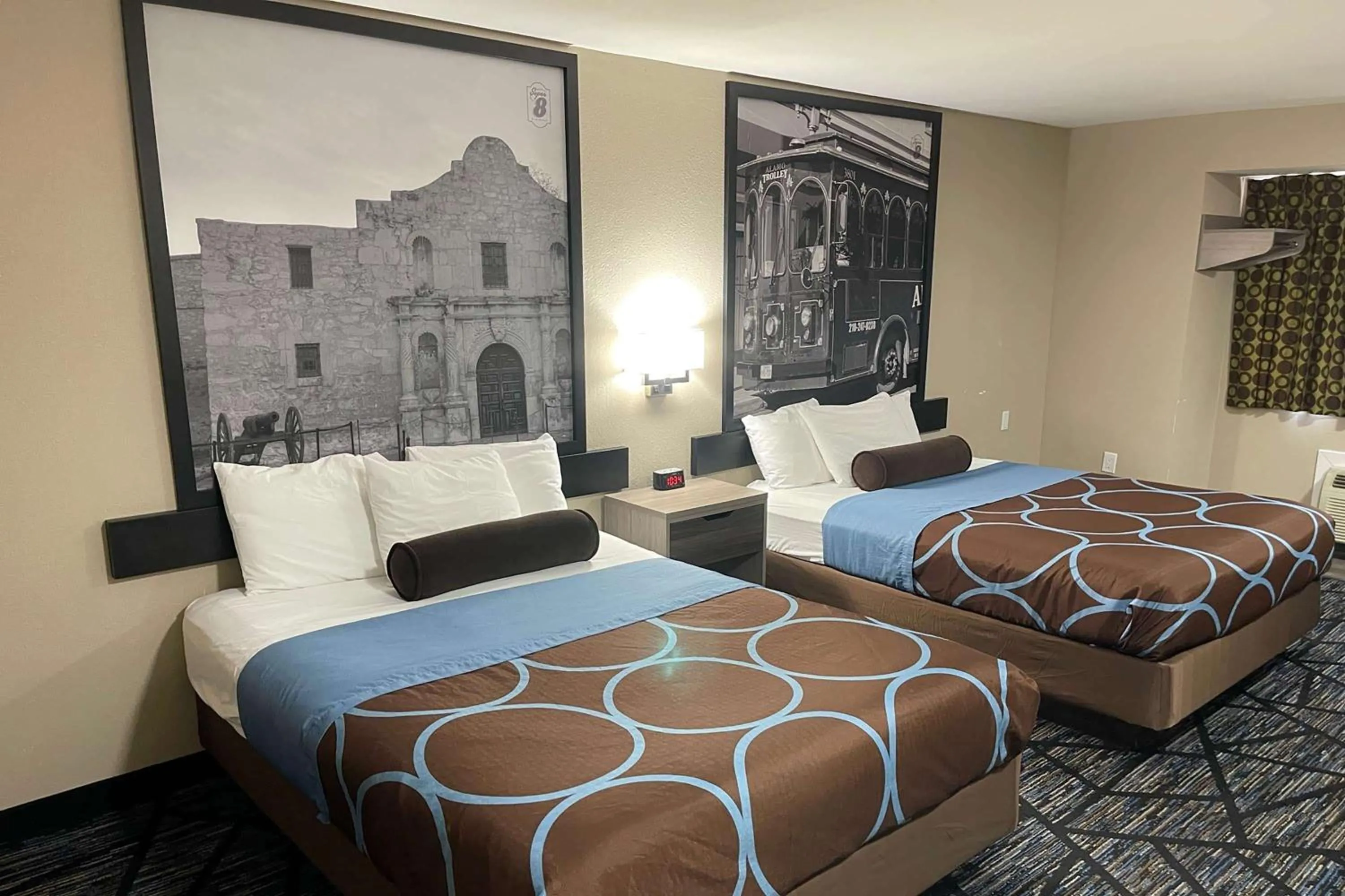 Queen Room with Two Queen Beds - Mobility Access/Non-Smoking in Super 8 by Wyndham San Antonio Downtown NE
