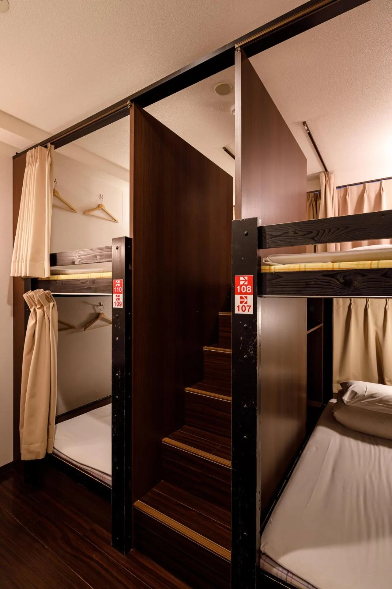 Private Quadruple Room with Shower in Hotel Owl Tokyo Nippori