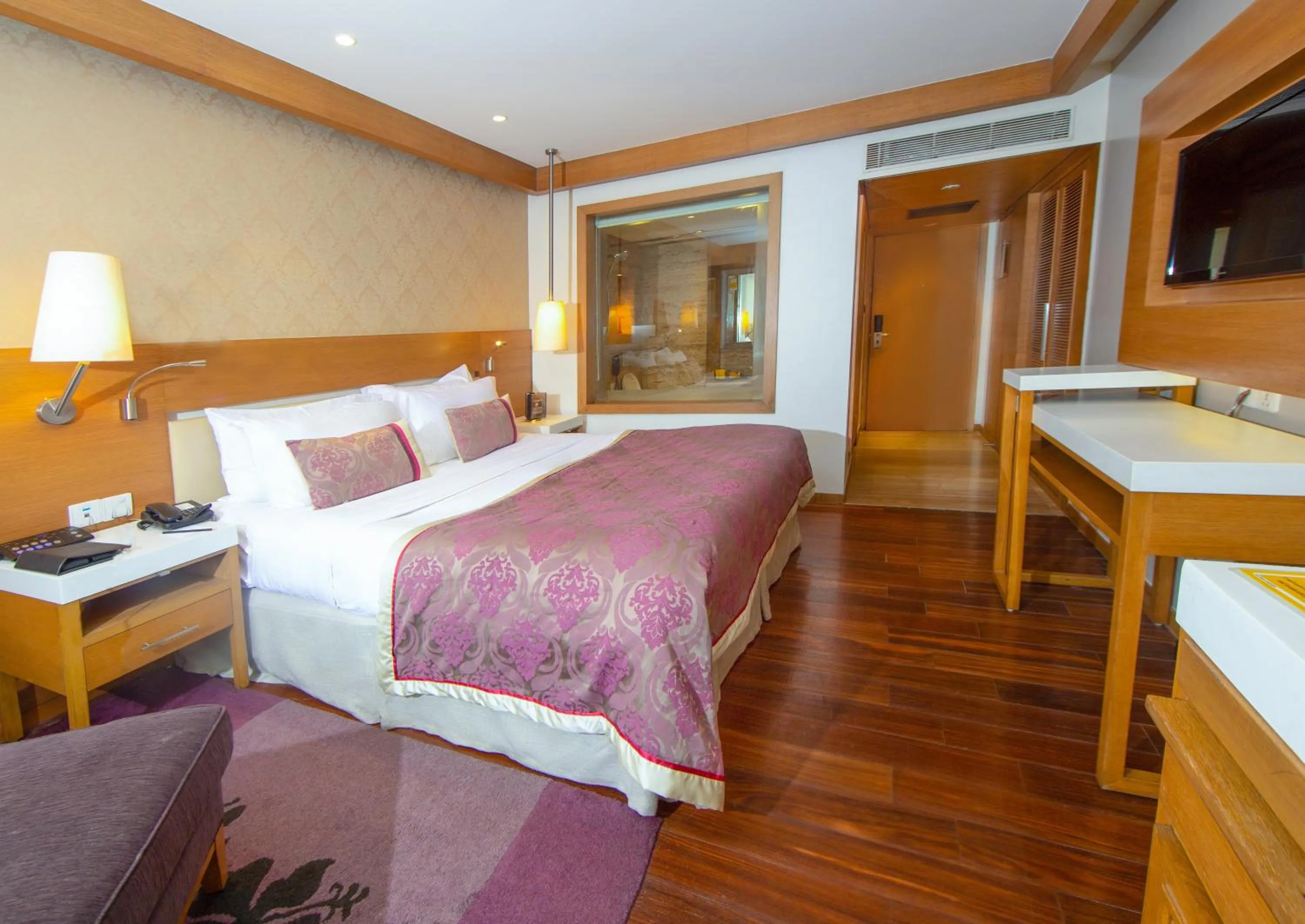 Super Deluxe Double or Twin Room - single occupancy in Hotel Bawa International