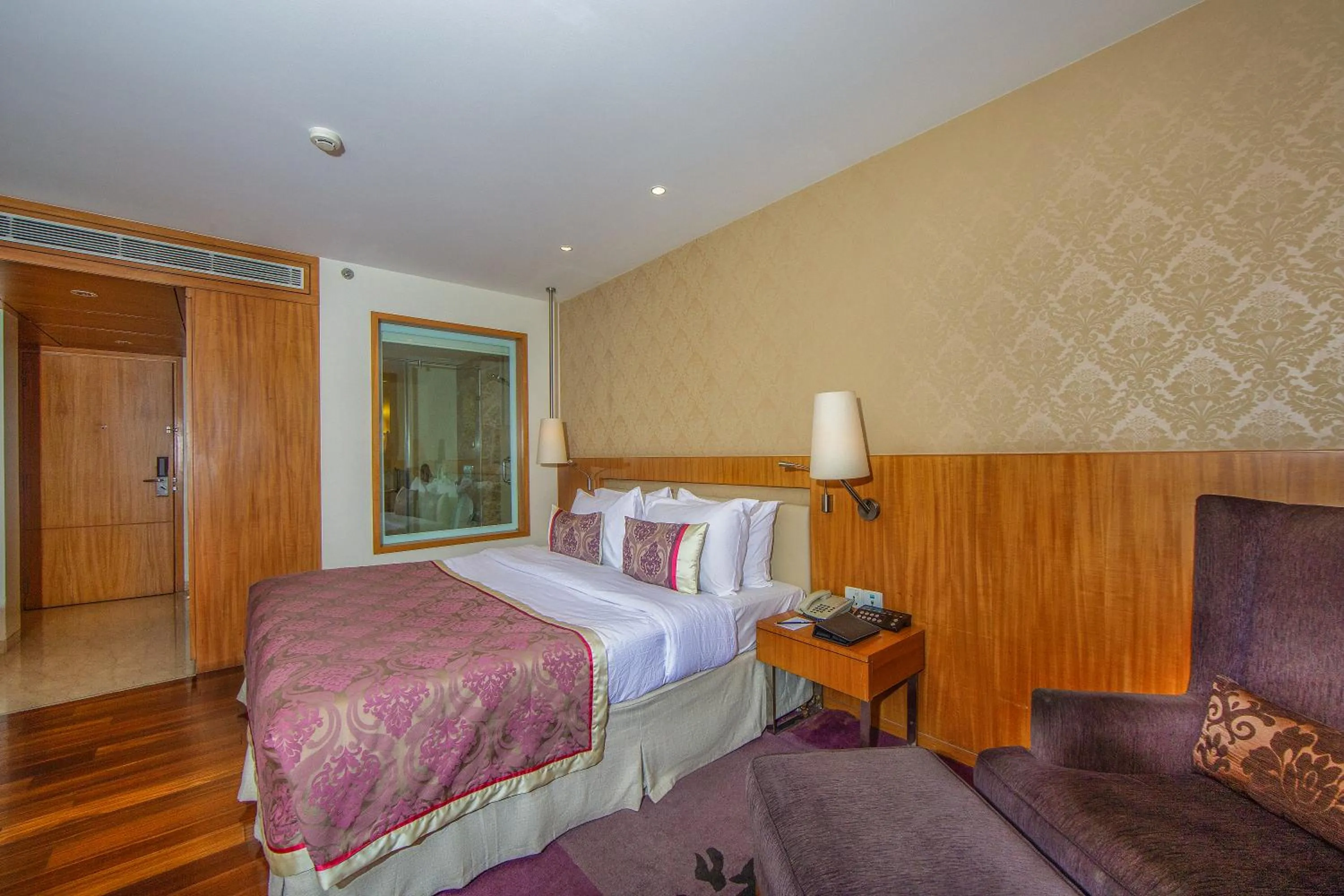 Deluxe Double or Twin Room - single occupancy in Hotel Bawa International