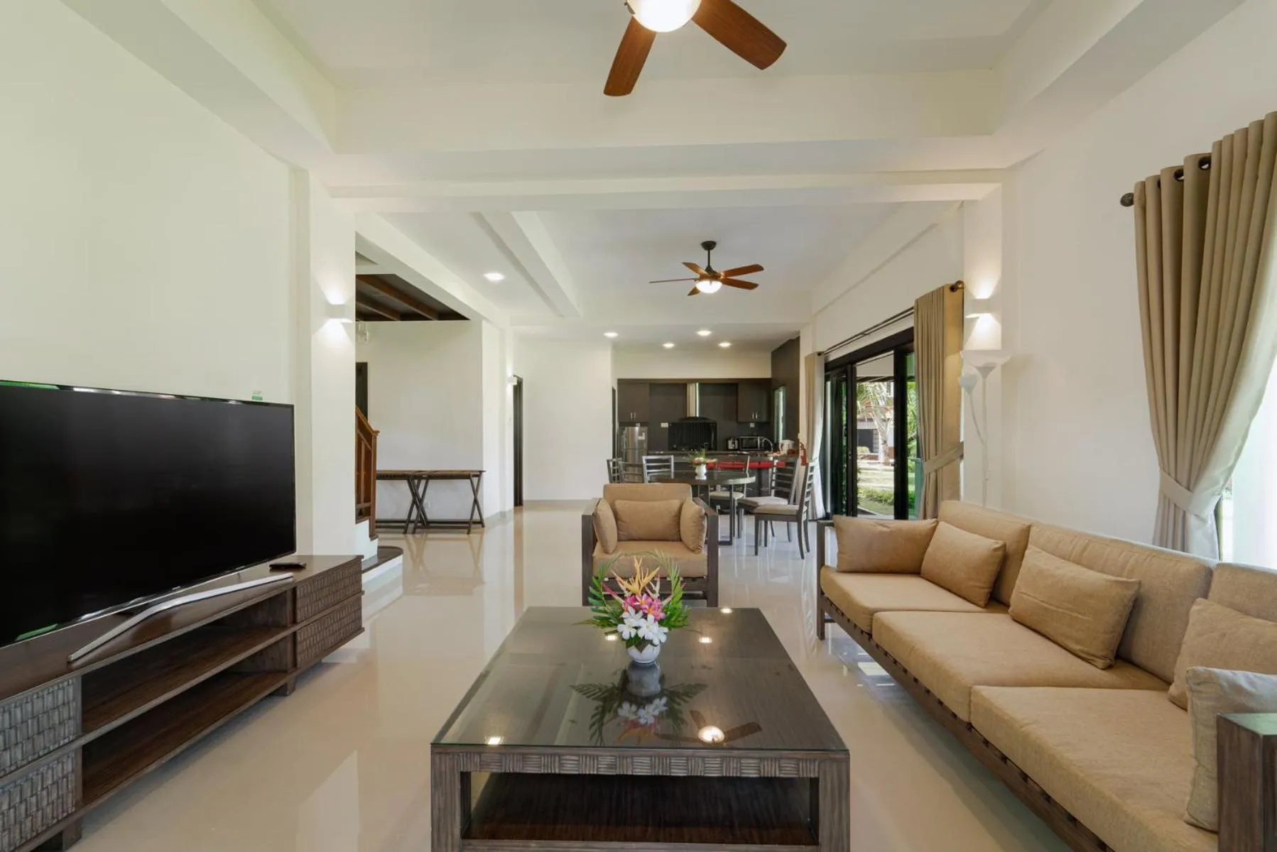 Three-Bedroom Villa in Banyu Biru Villa