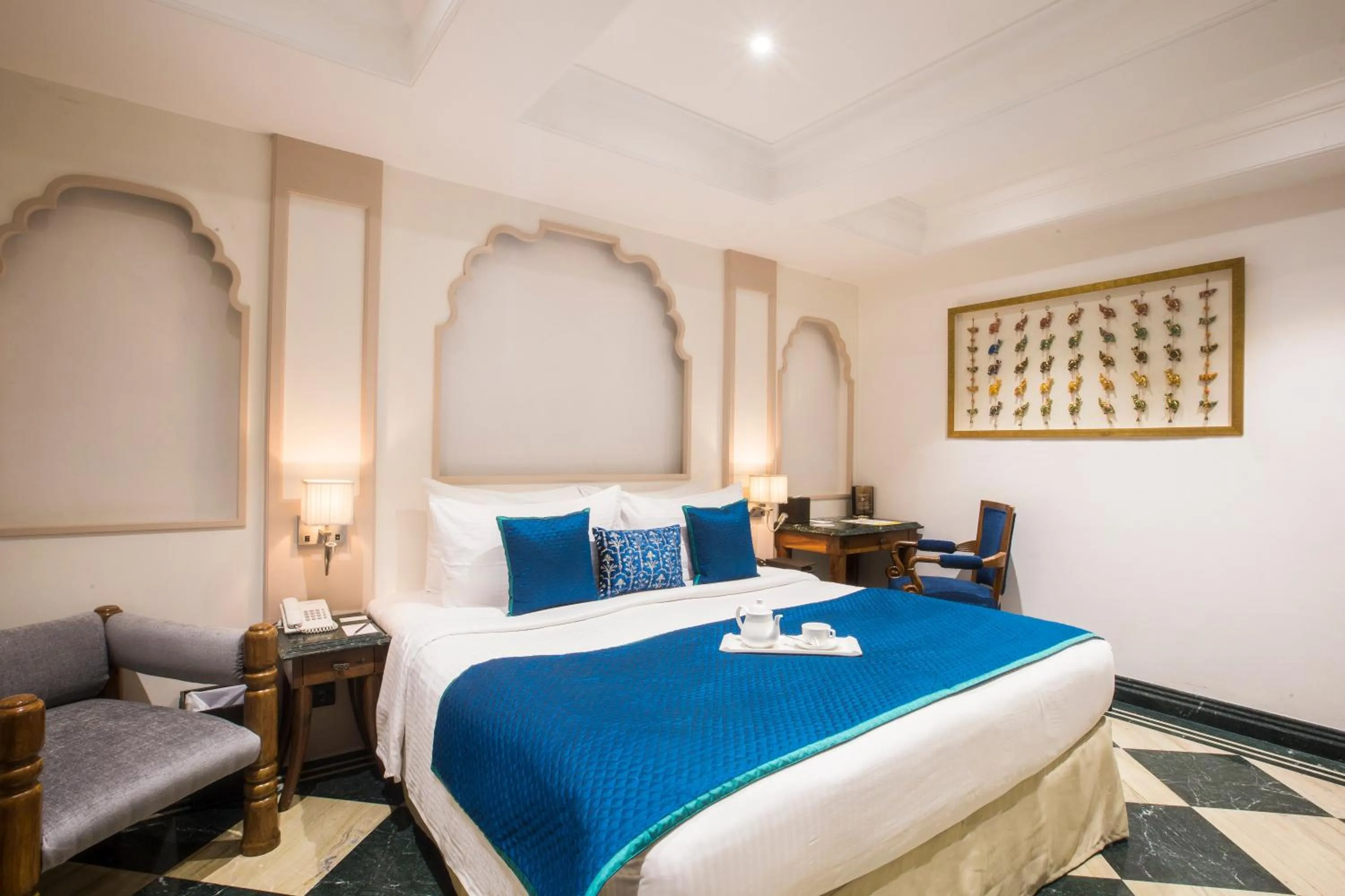 Thematic Double Room in Hotel Bawa Continental