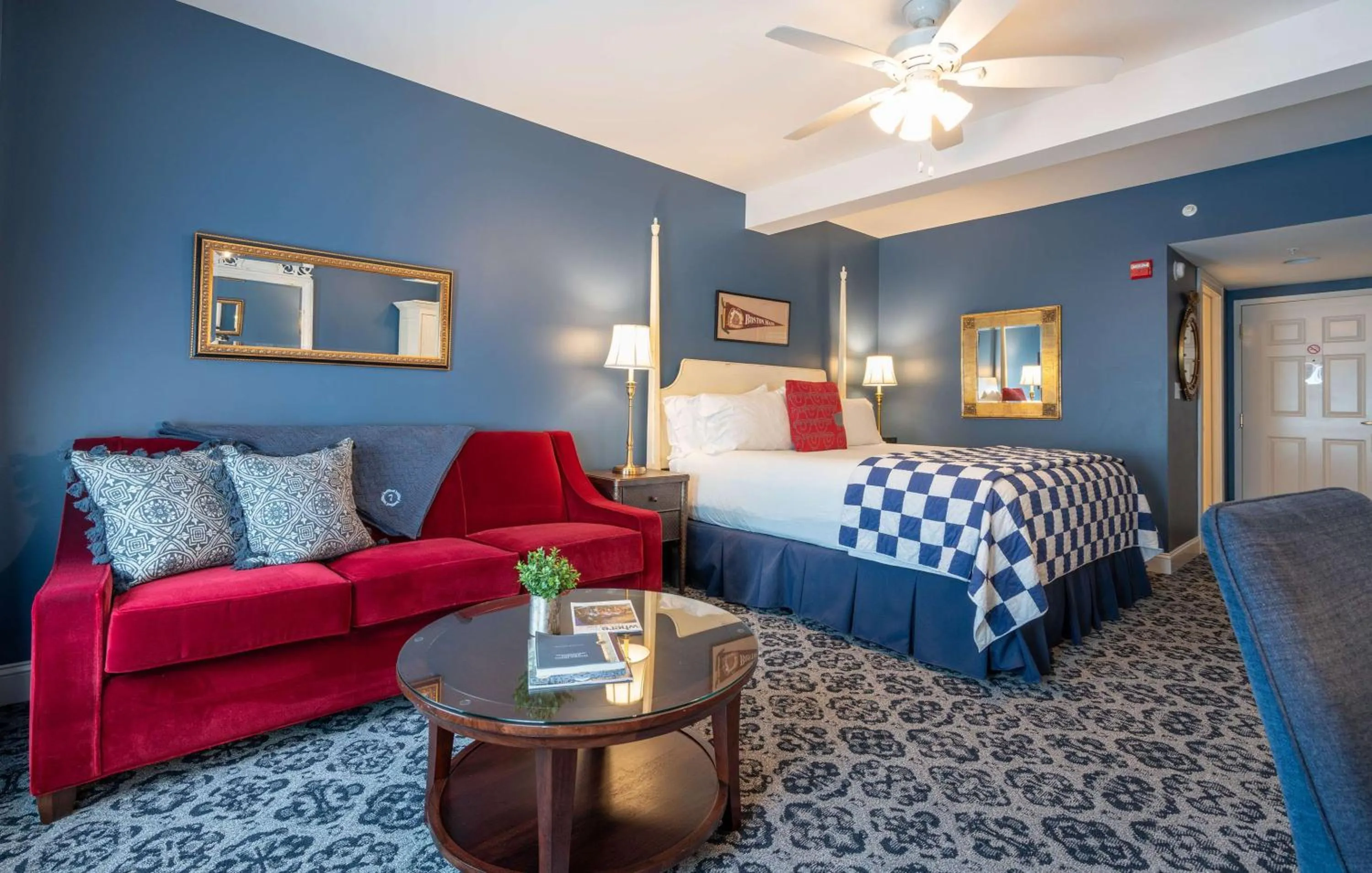 Superior Quadruple Room in The Kendall Hotel at the Engine 7 Firehouse