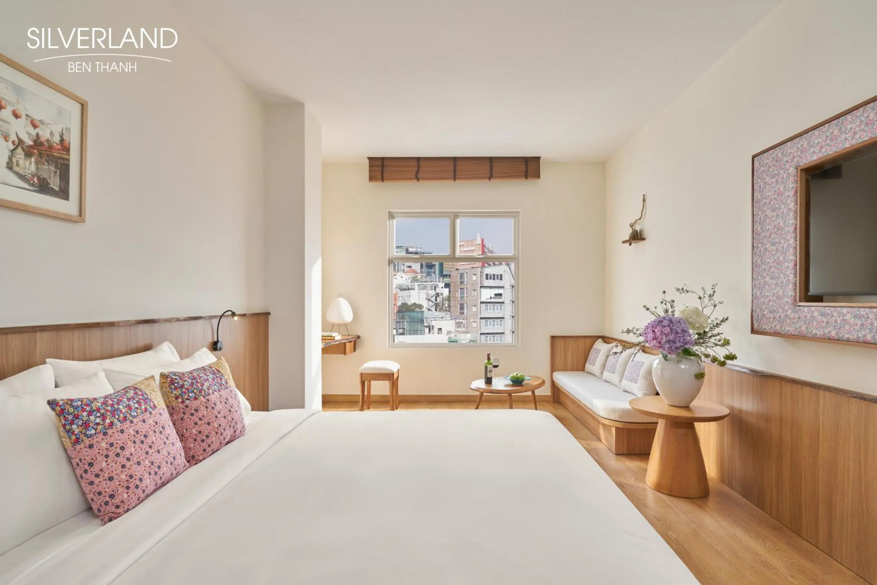 Sense City Double with afternoon tea in Silverland Bến Thành