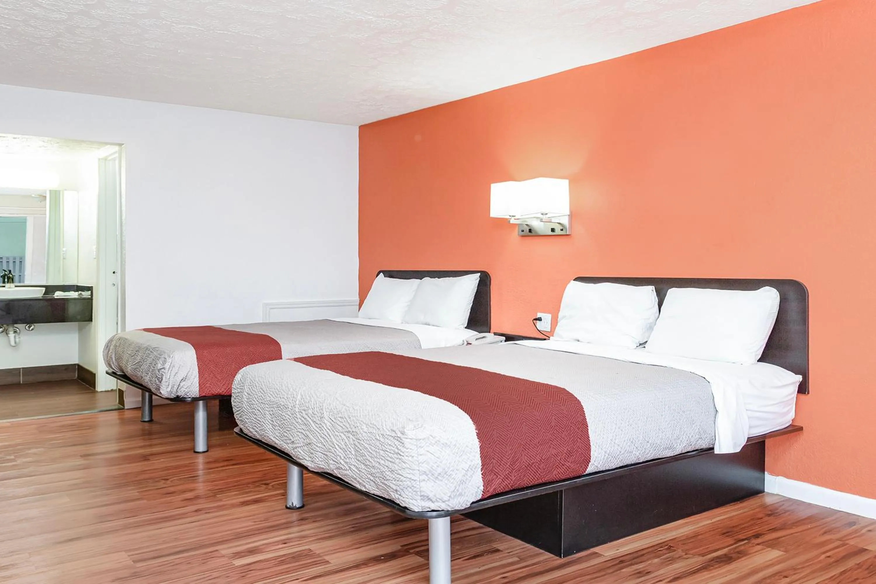 2 Full Beds Non-Smoking in Relax Inn by OYO Columbus OH I 70