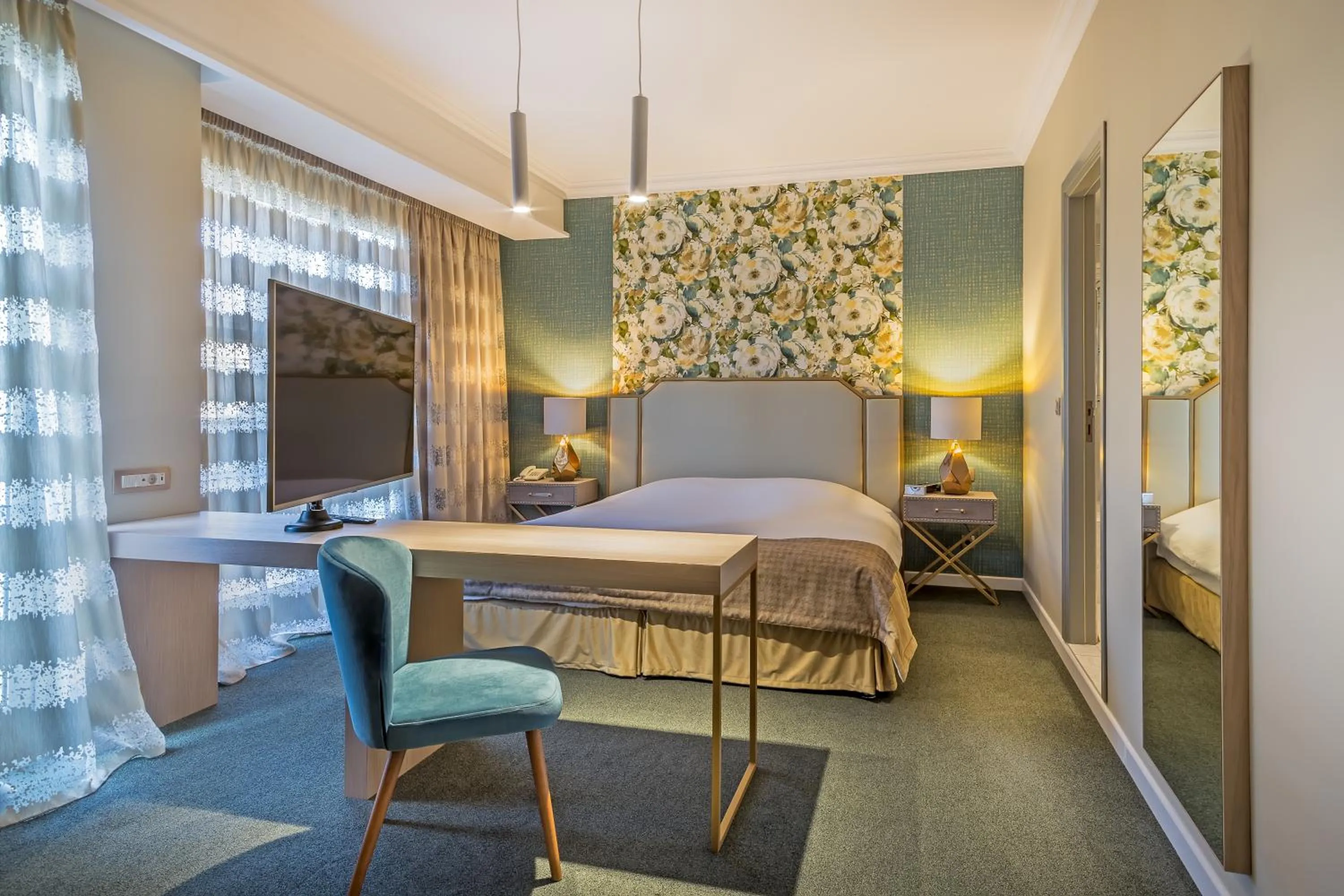 Junior Suite in Airotel Stratos Vassilikos Hotel