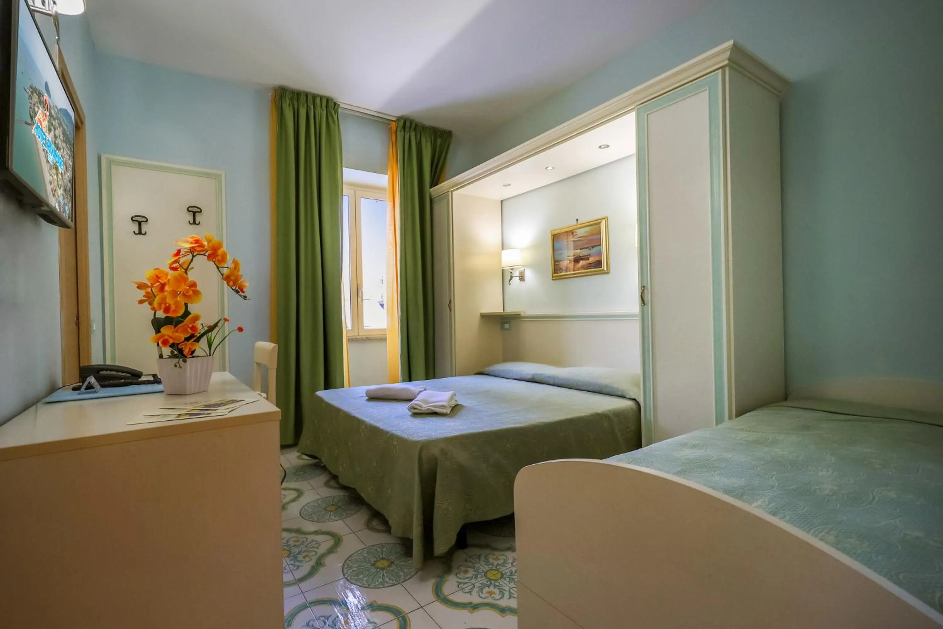 Standard Double Room in Hotel Rivamare