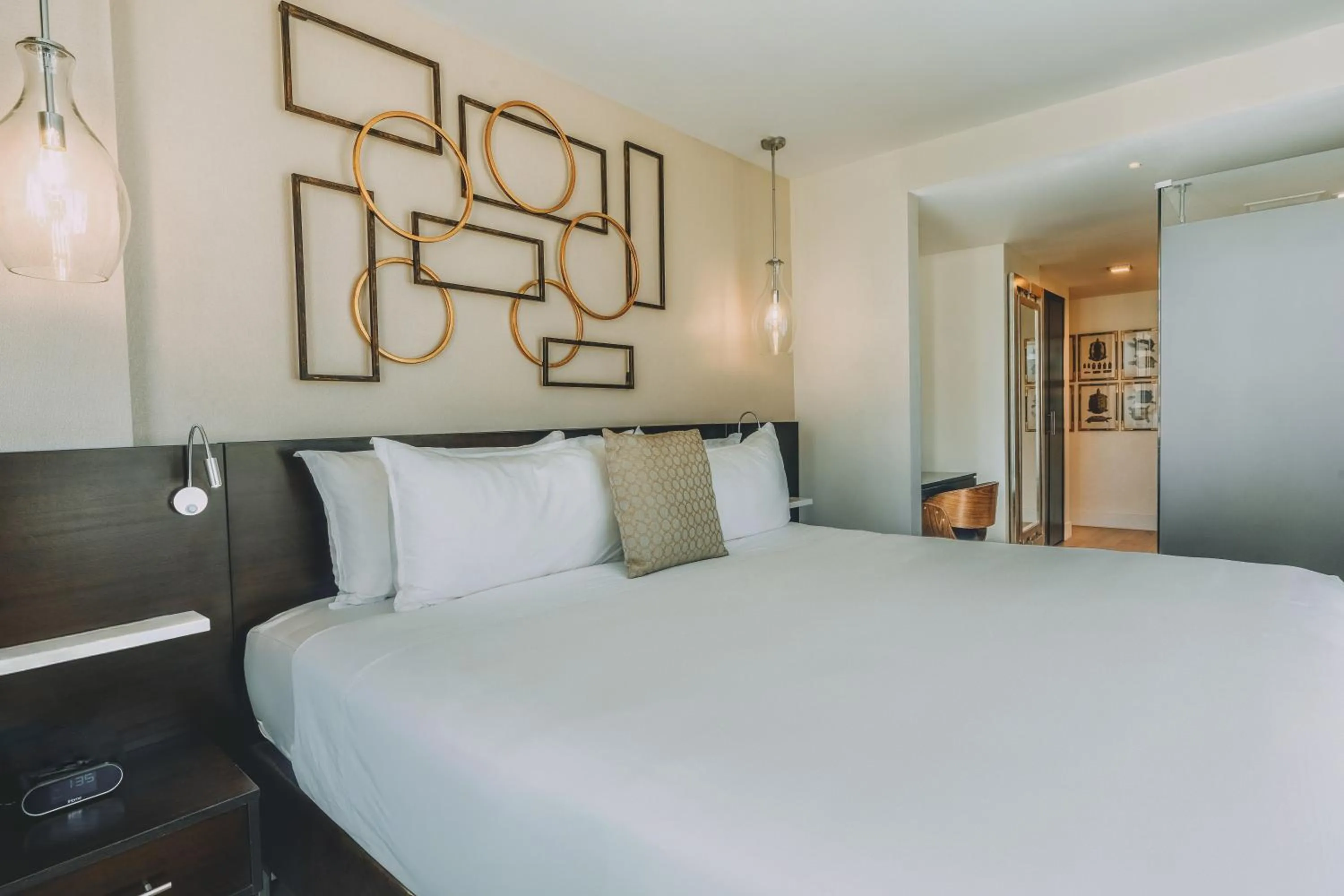 Pool View with Balcony Double Queen in Iberostar Waves Berkeley Shore