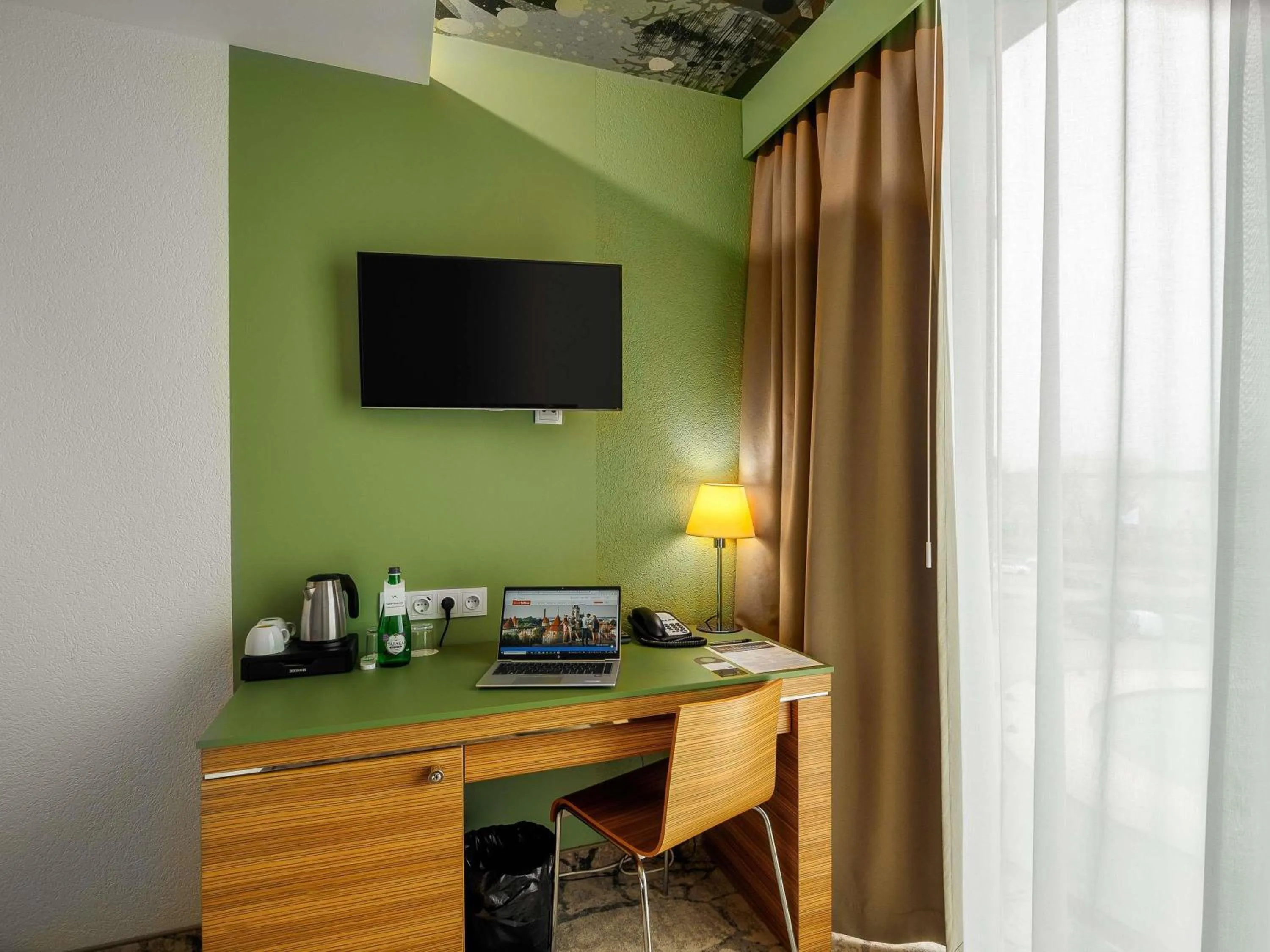 Classic Double Room with Lake view in Mercure Tallinn