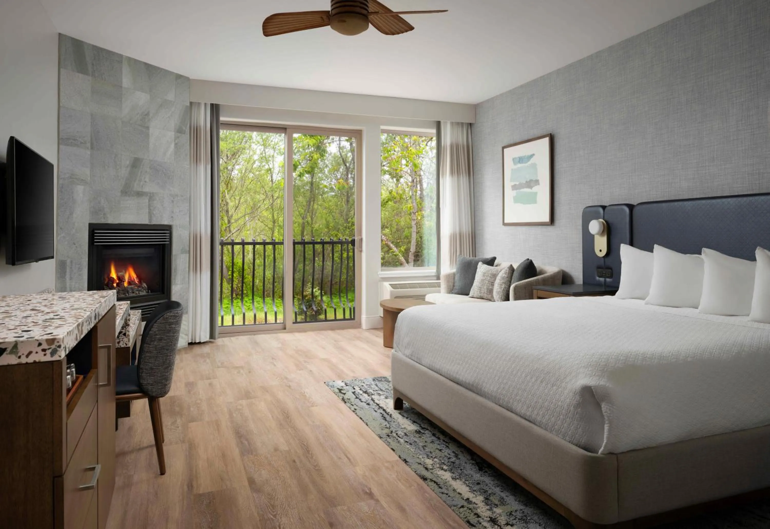 Deluxe King Room in El Colibri Hotel & Spa