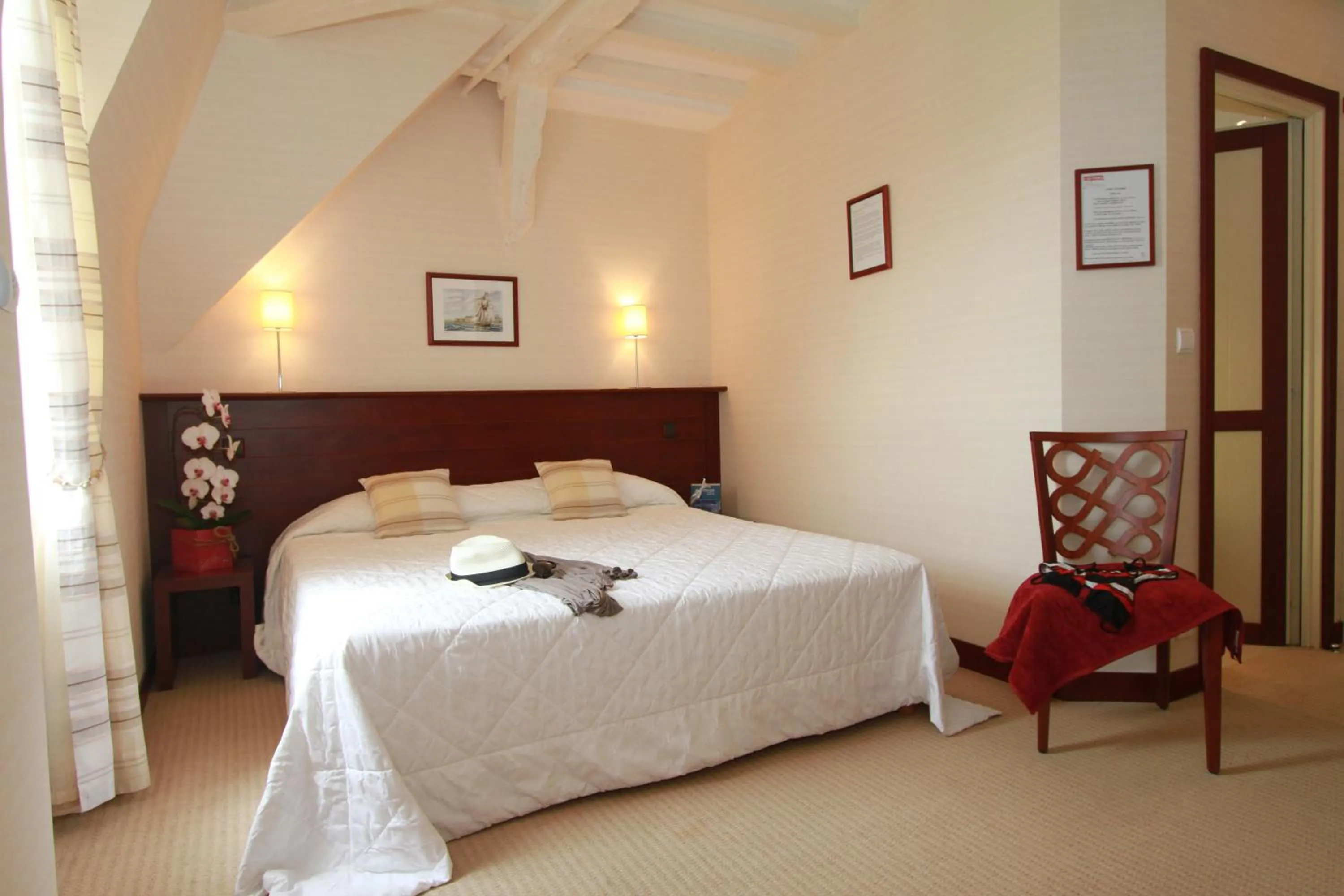 Superior Double Room in Hotel Spa La Malouinière Des Longchamps - Saint-Malo