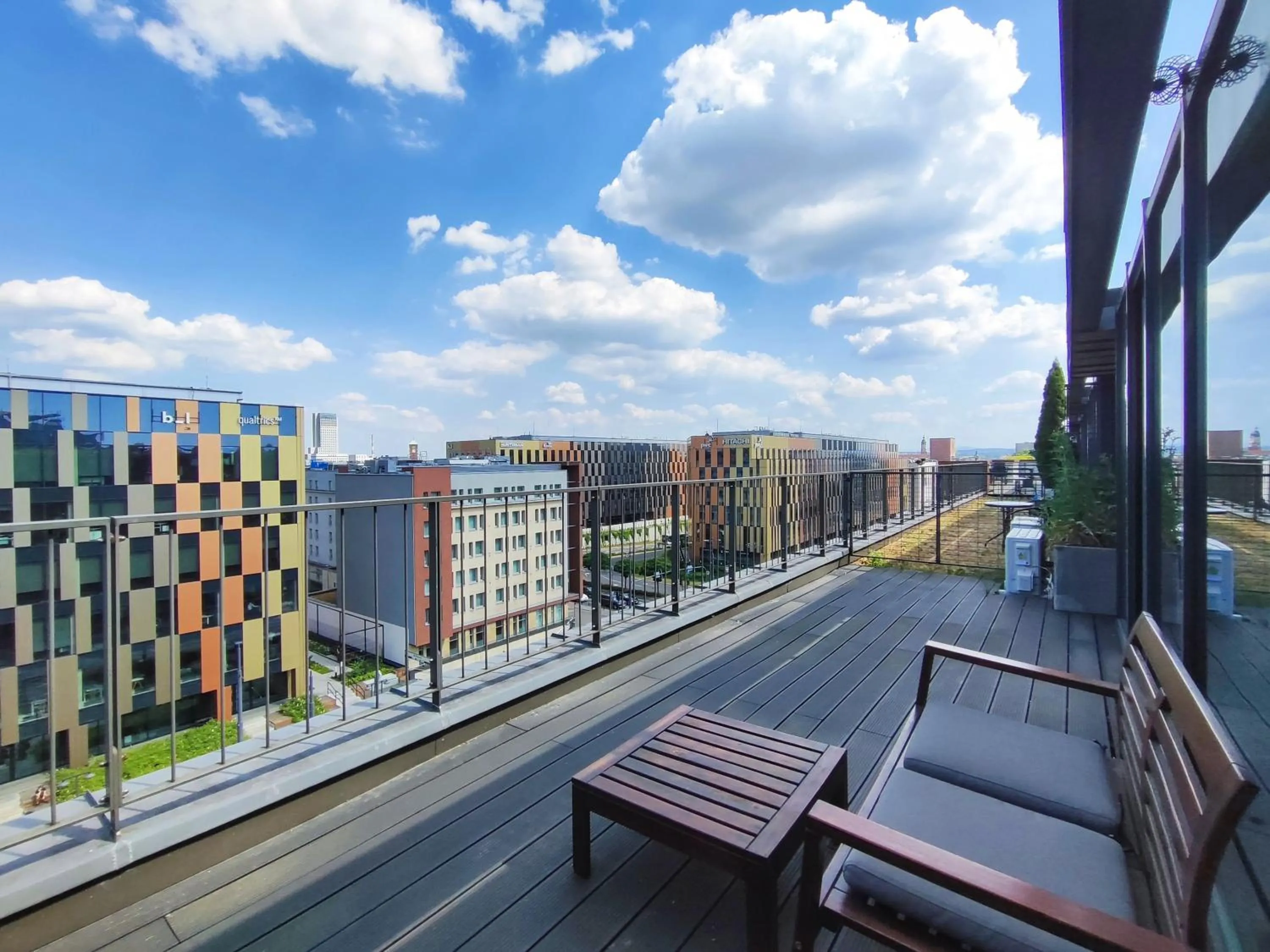 Tower Suite with Terrace and Air Conditioning in Turnau City Aparthotel