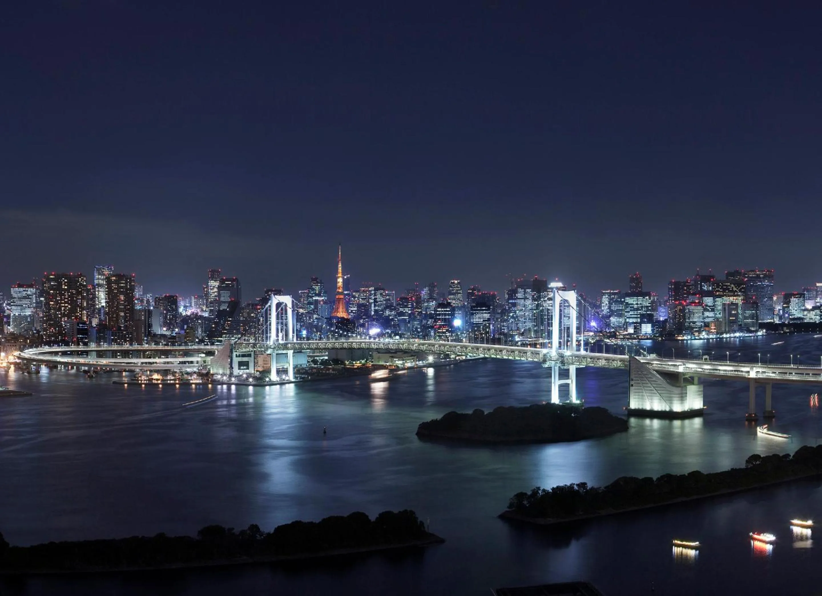 Premier Floor Deluxe Triple Room - Non Smoking - Rainbow Bridge Side in Grand Nikko Tokyo Daiba