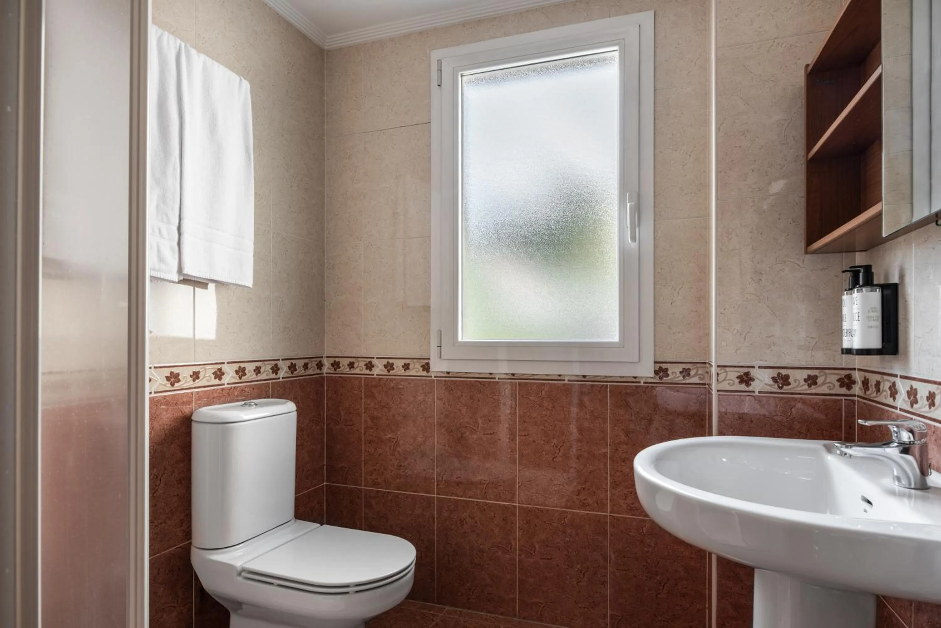 Two-Bedroom Apartment in Apartamentos El Cid