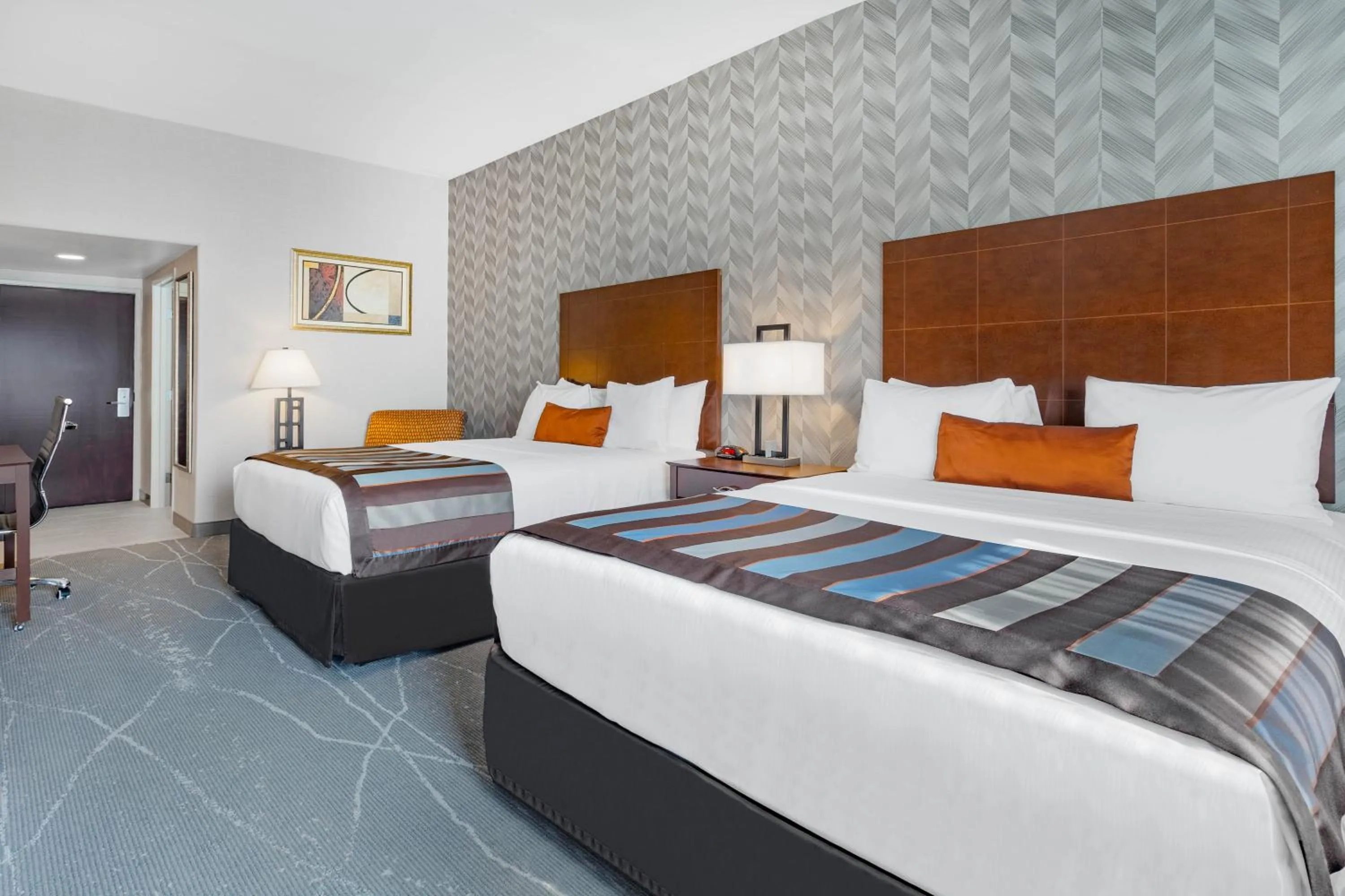 Queen Room with Two Queen Beds - Non-Smoking in Wingate by Wyndham Tinley Park