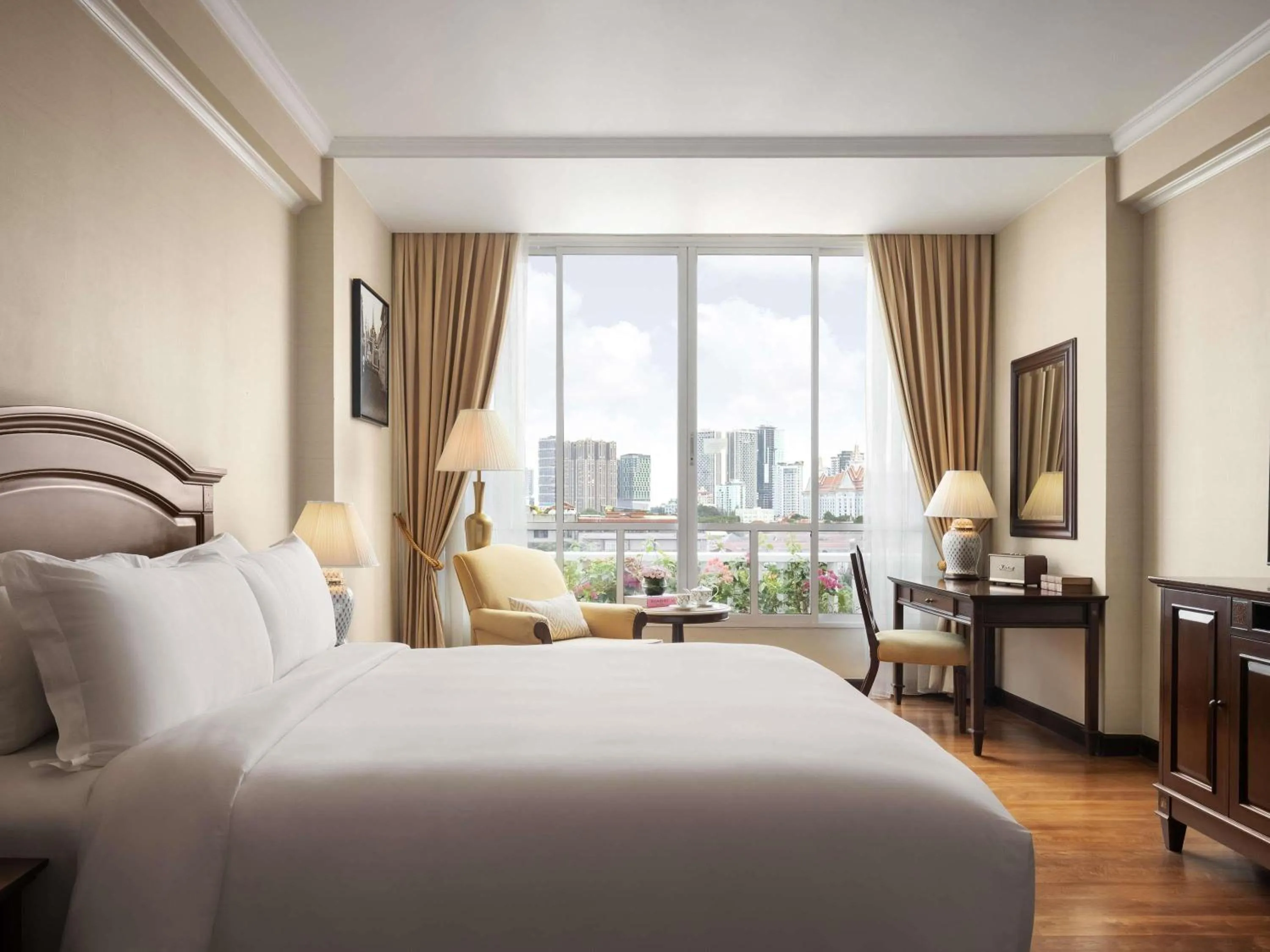 Superior Double Room in Sofitel Phnom Penh Phokeethra