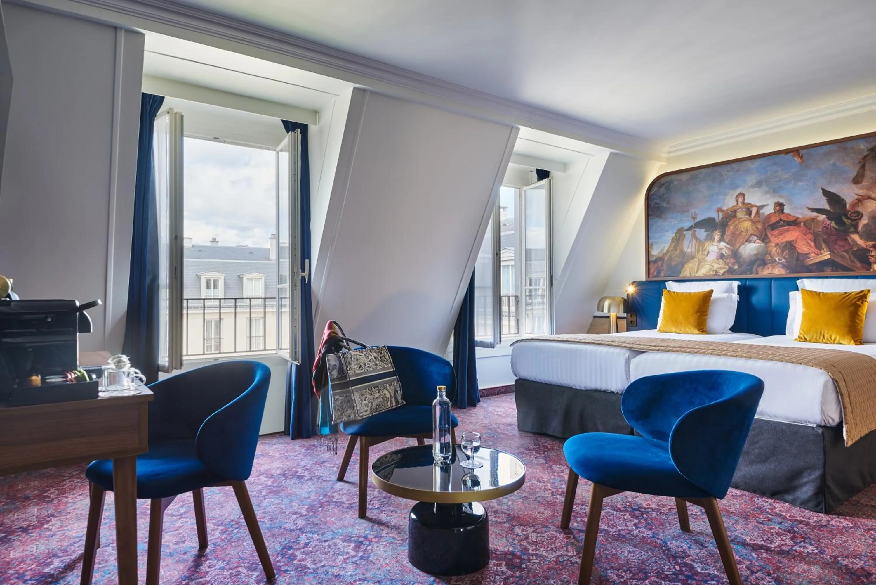 Superior Double or Twin Room in Hôtel Le Versailles