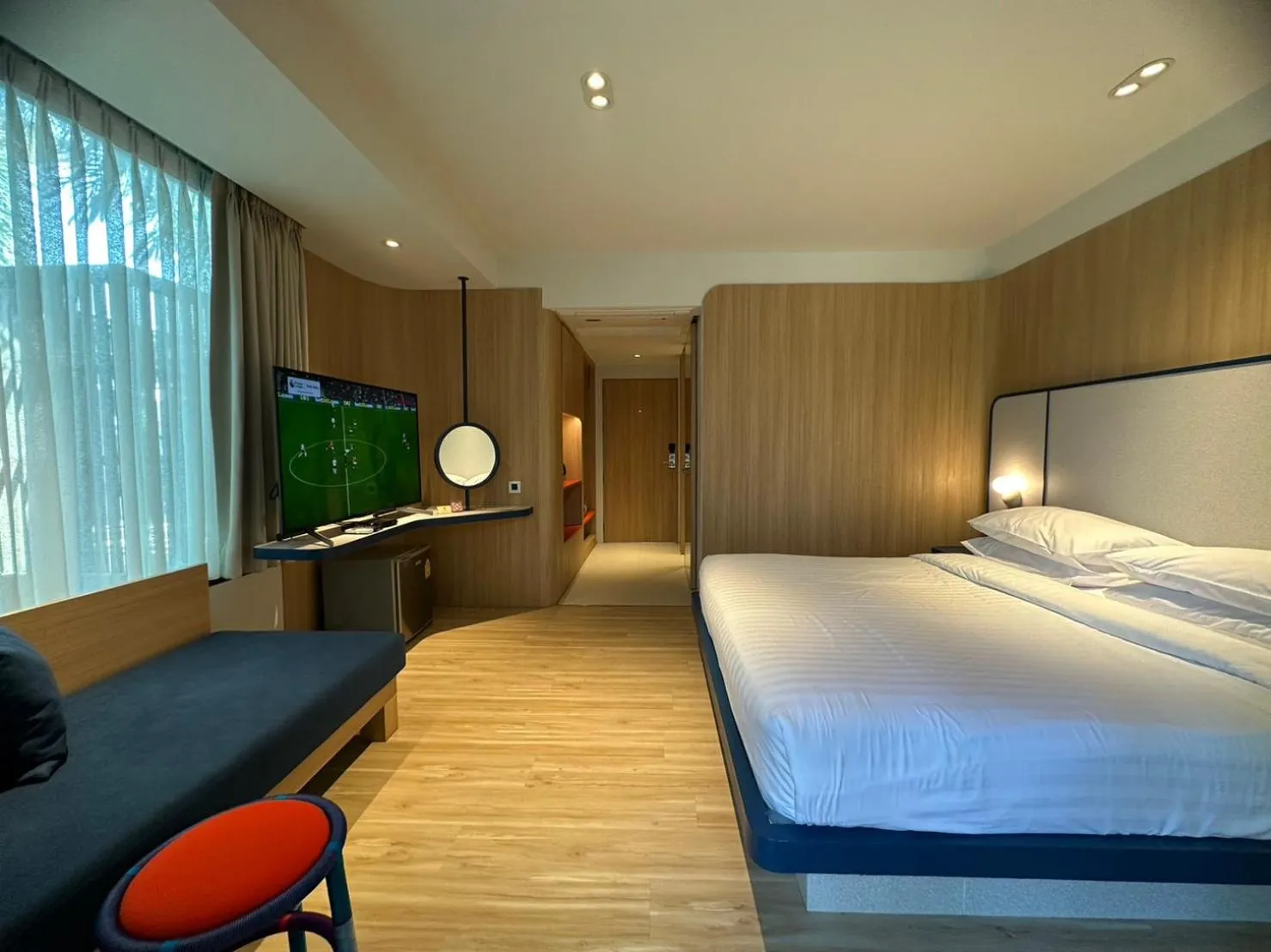 Corner Deluxe Room in Banlansuan Resort SHA Plus